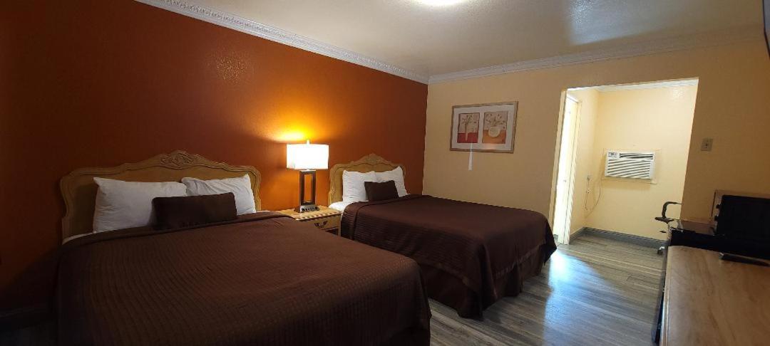 Lakeview Inn