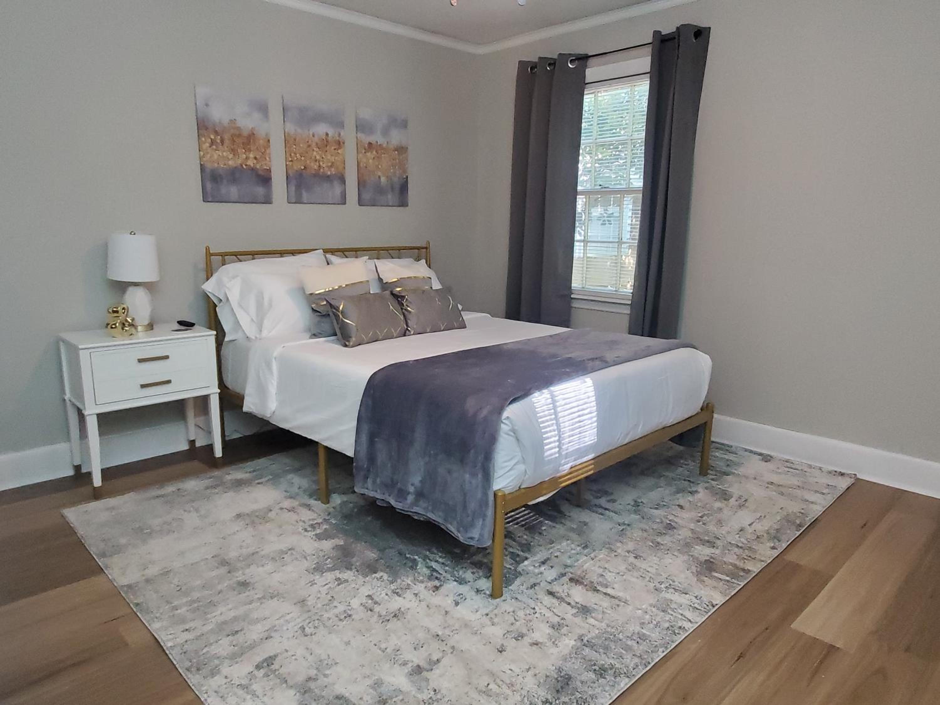 Montgomery Vacations - Cheerful 2 BR Near Colleges, Downtown, Attractions - Property Image 18