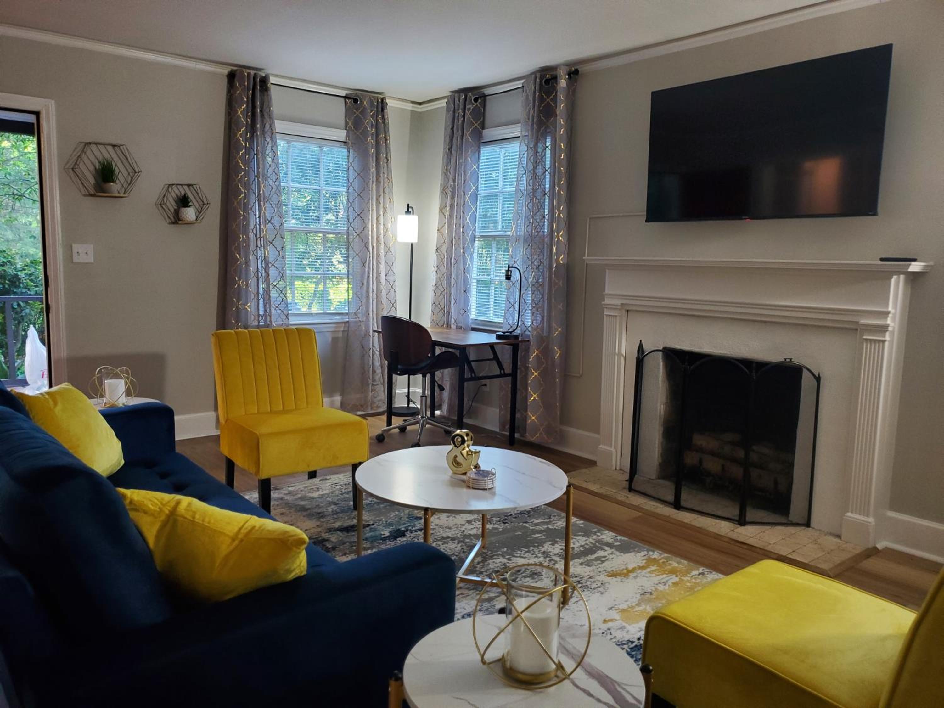 Montgomery Vacations - Cheerful 2 BR Near Colleges, Downtown, Attractions - Property Image 49