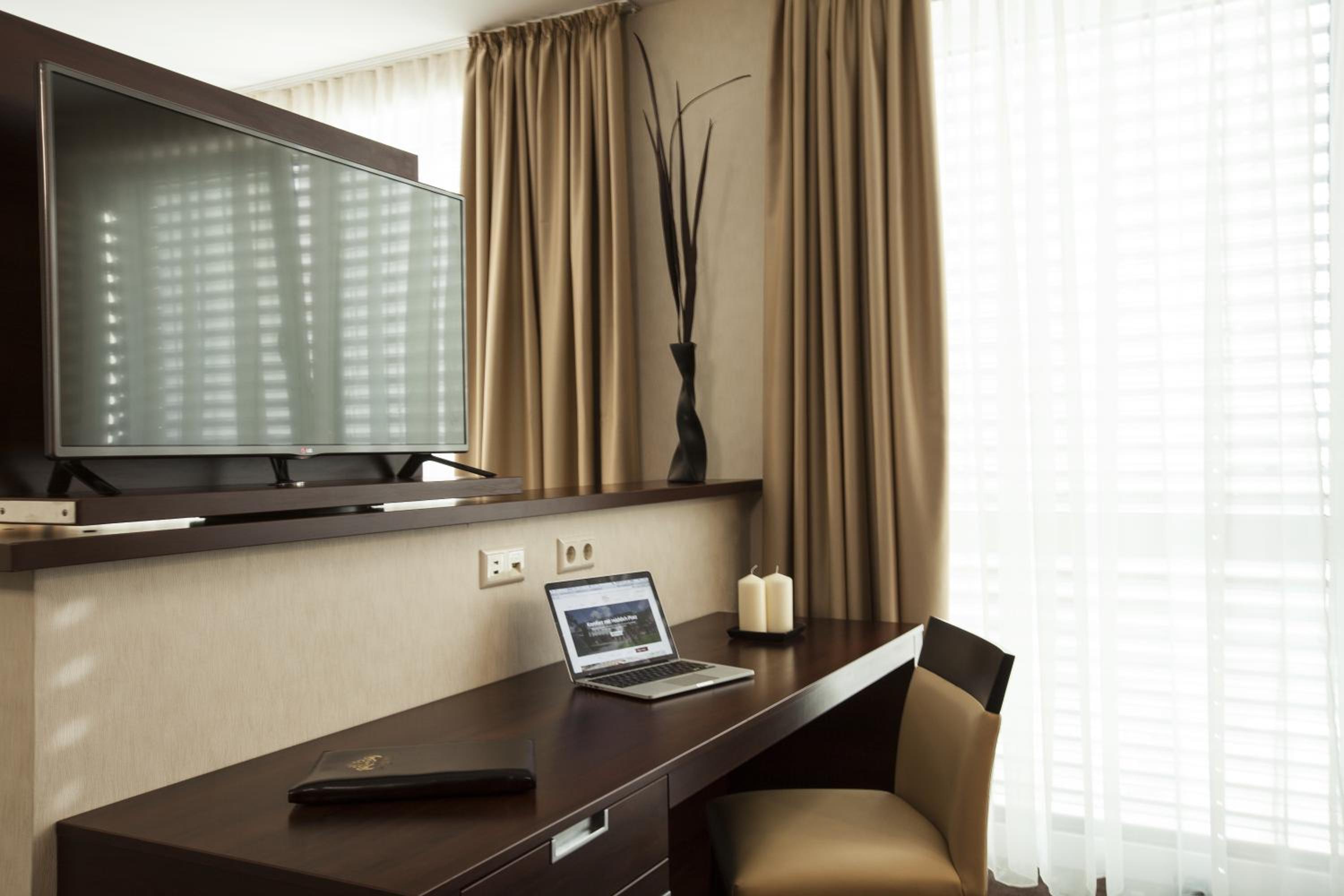 Aparthotel DeLuxe - Property Image 22