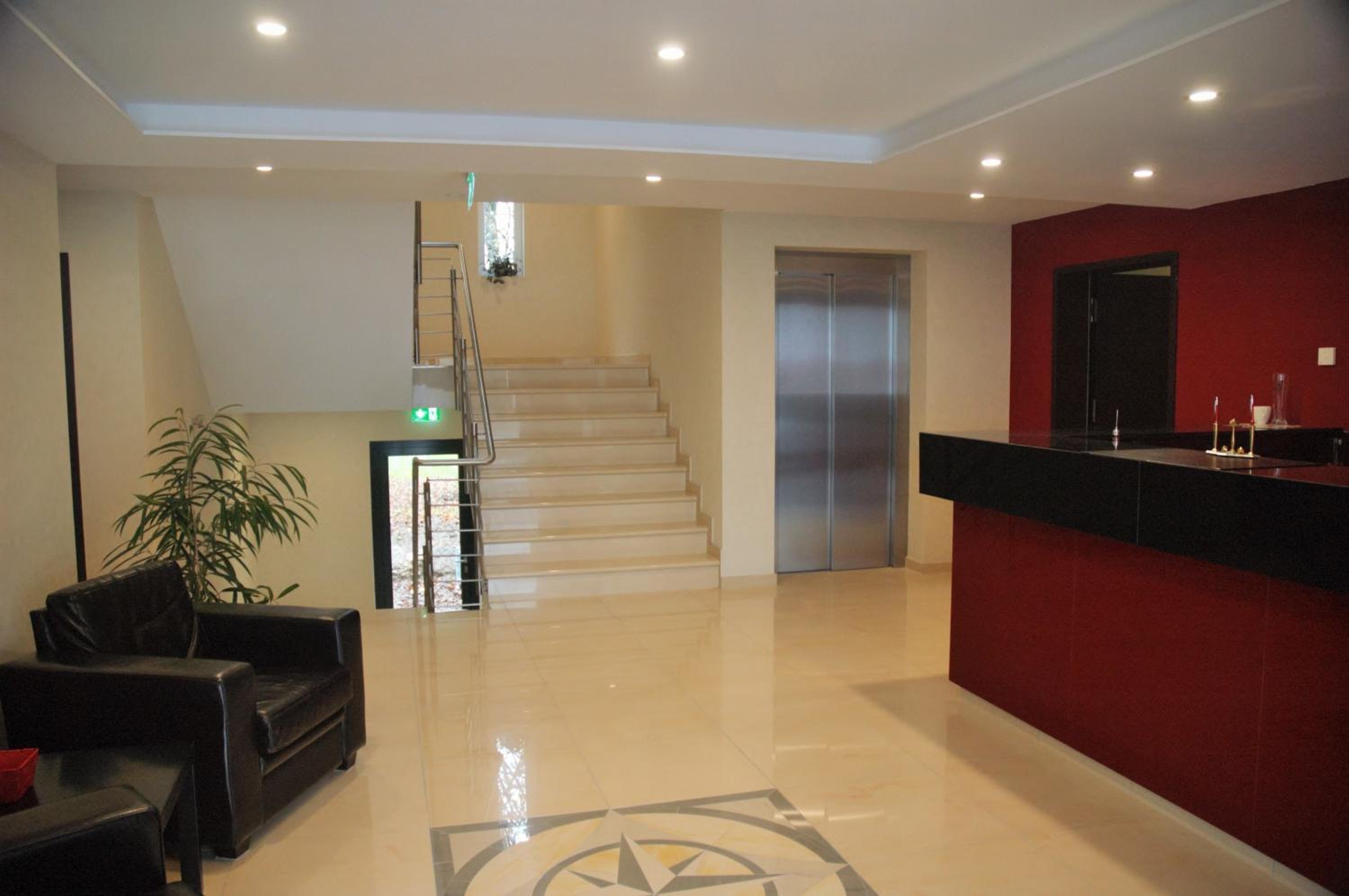 Aparthotel DeLuxe - Property Image 8