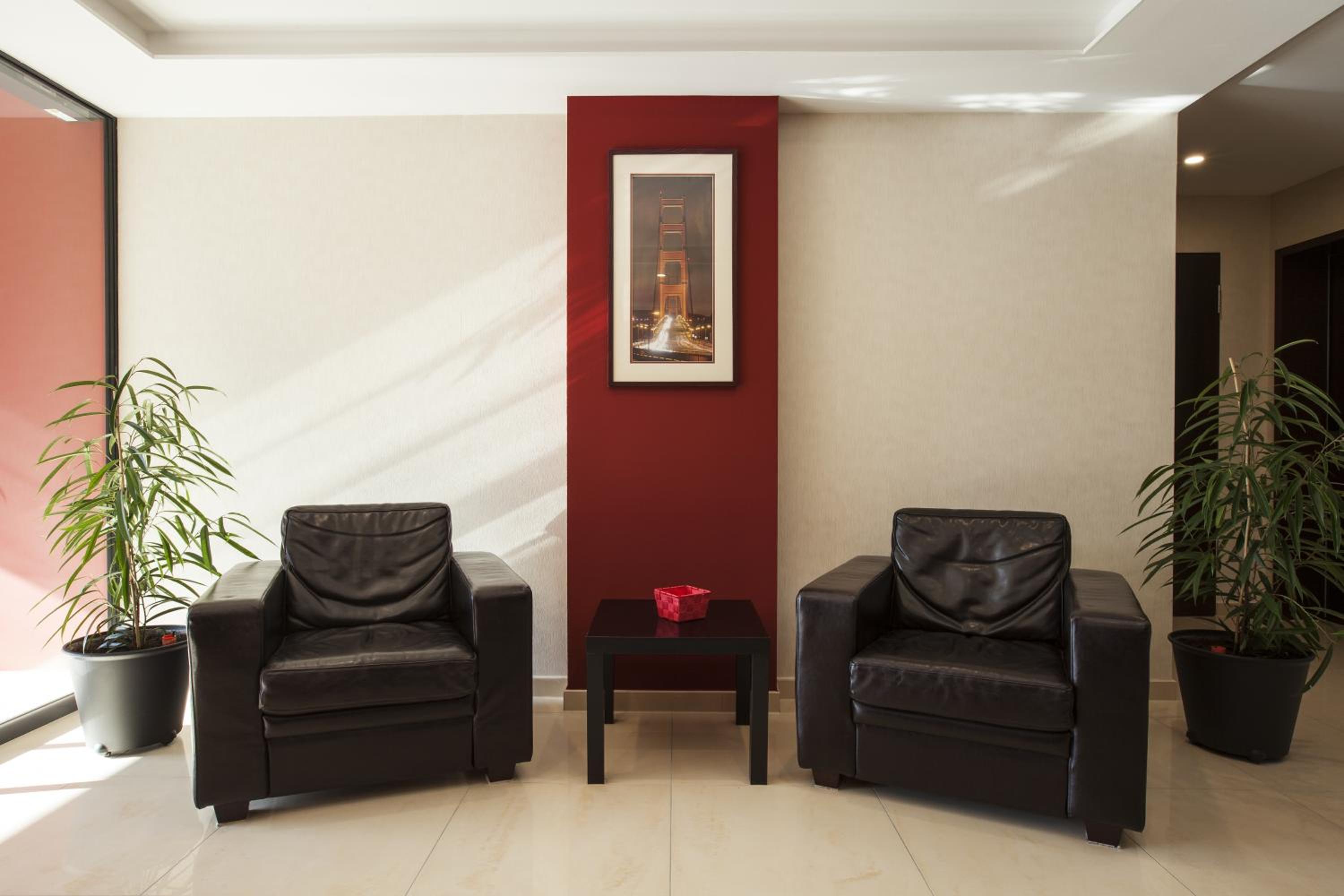 Aparthotel DeLuxe - Property Image 1
