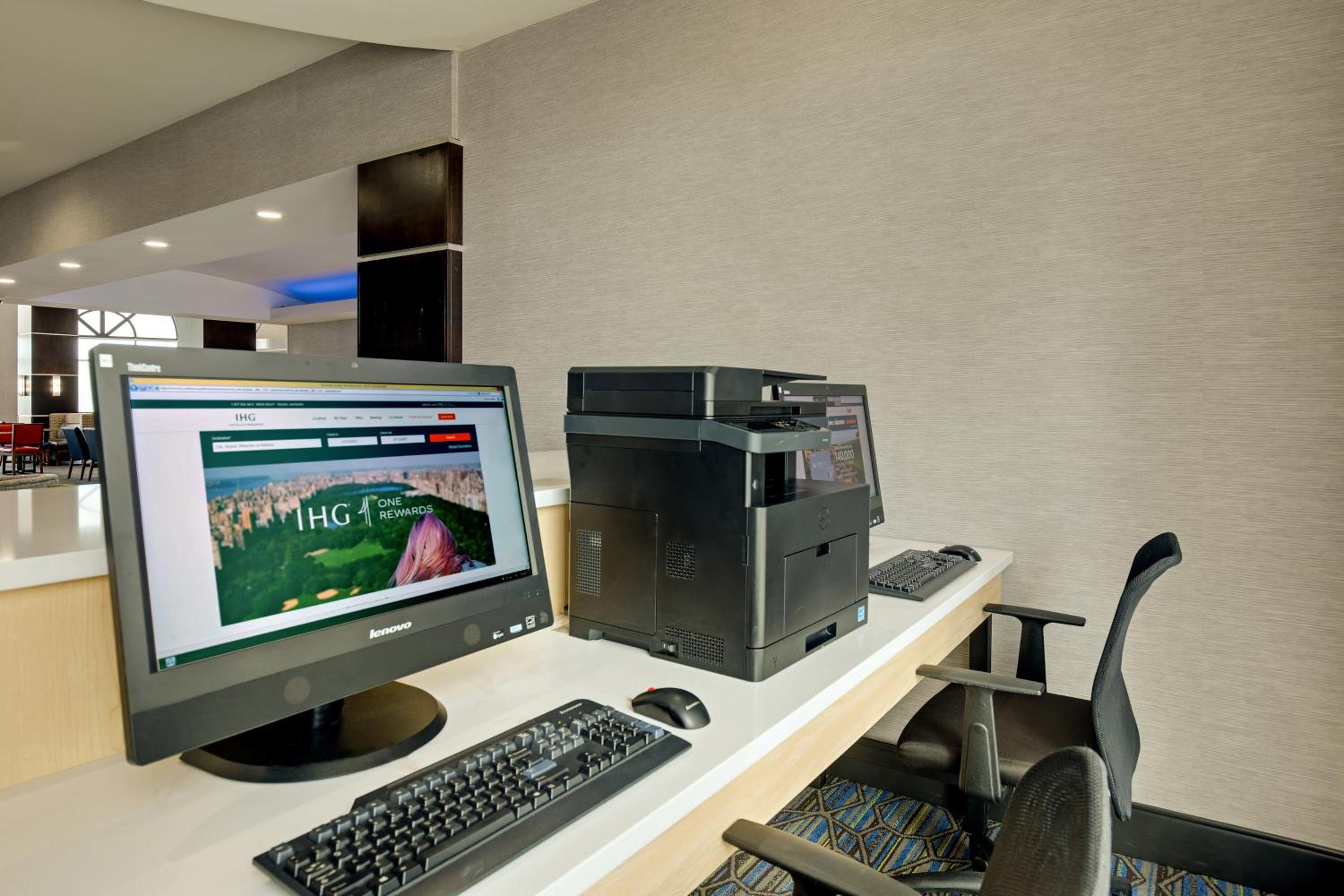 Holiday Inn Express Nashville-Opryland, an IHG Hotel - Property Image 40