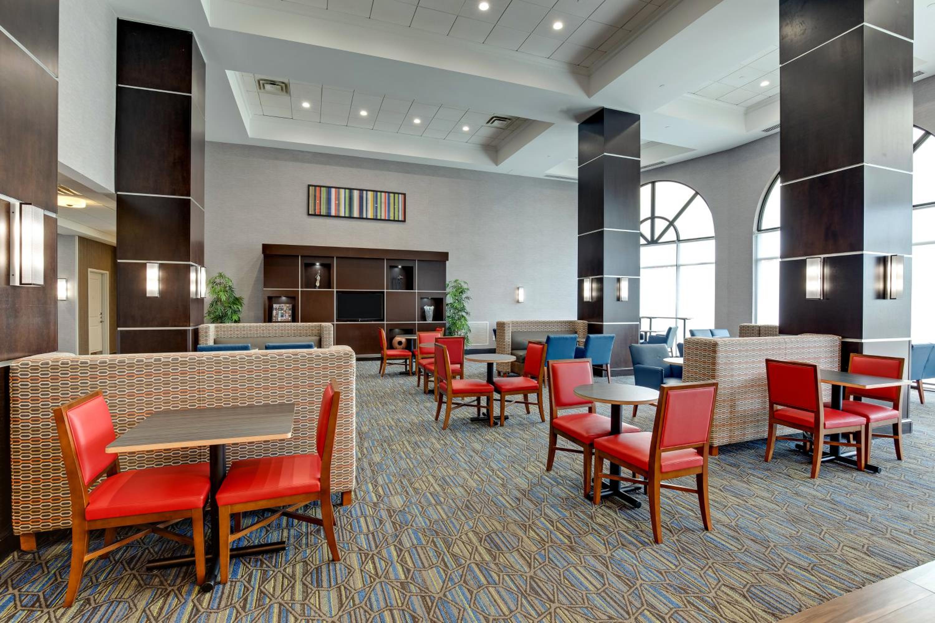 Holiday Inn Express Nashville-Opryland, an IHG Hotel - Property Image 43