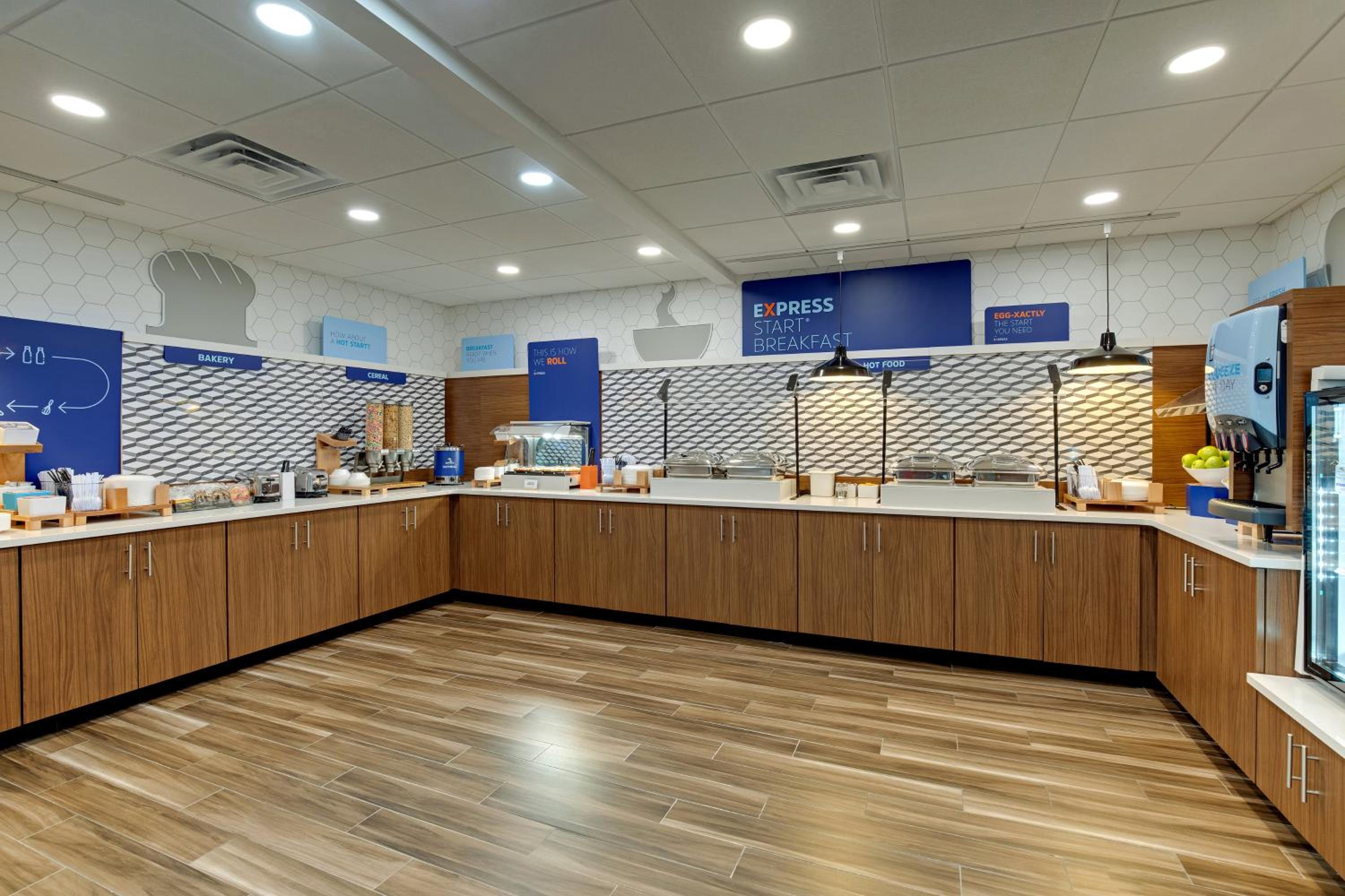 Holiday Inn Express Nashville-Opryland, an IHG Hotel - Property Image 12