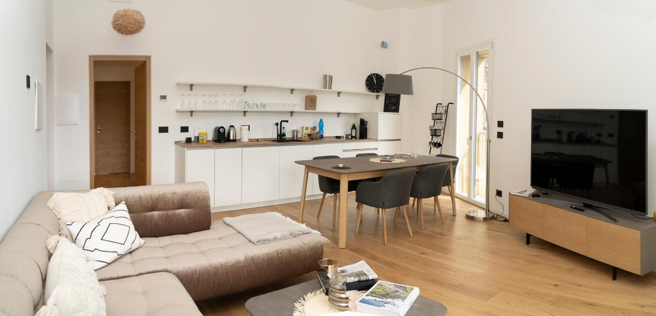 Serviced Apartments by Hotel de Charme Laveno view 5