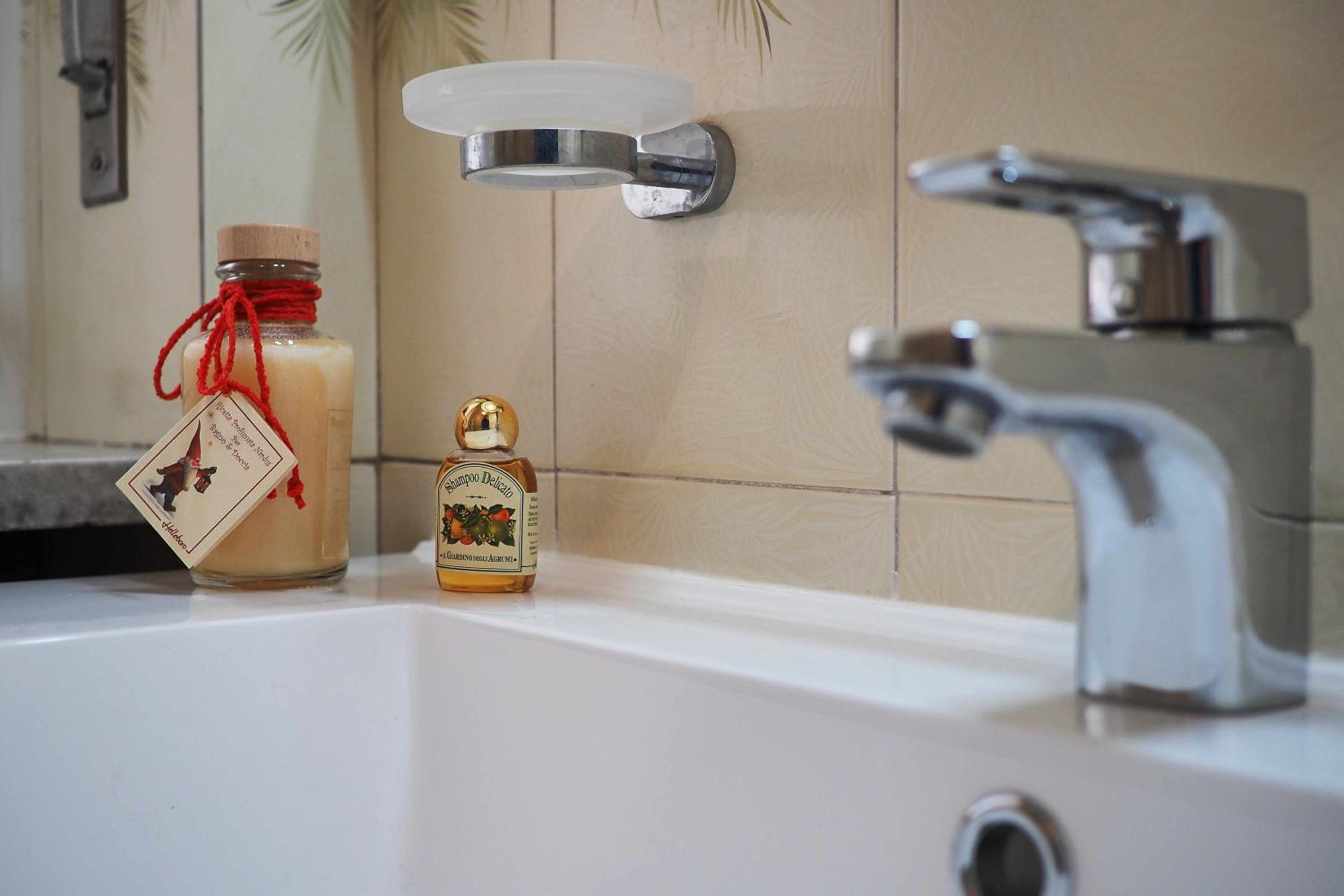 MBA24. Charming Suite close to metro FieraCitylife
