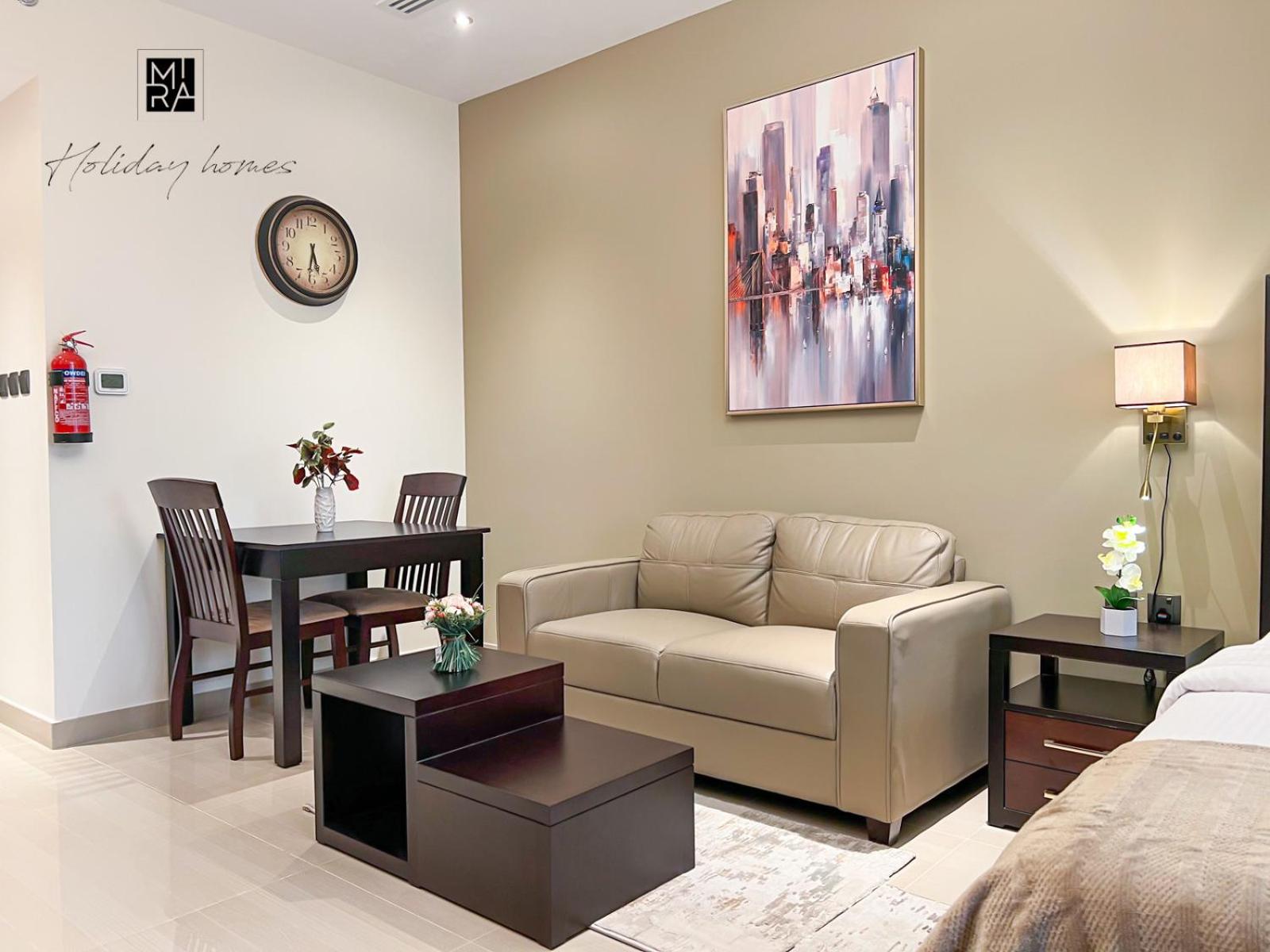 Mira Holiday Homes - Lovely studio with balcony