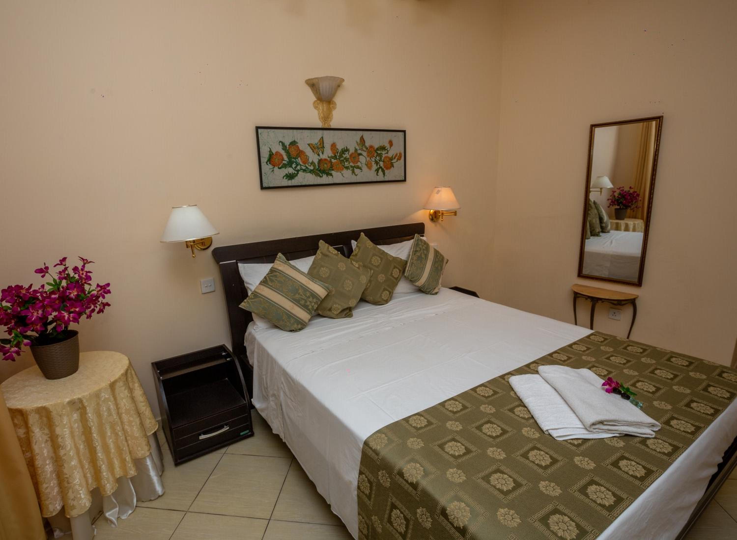 Fort Thari Inn