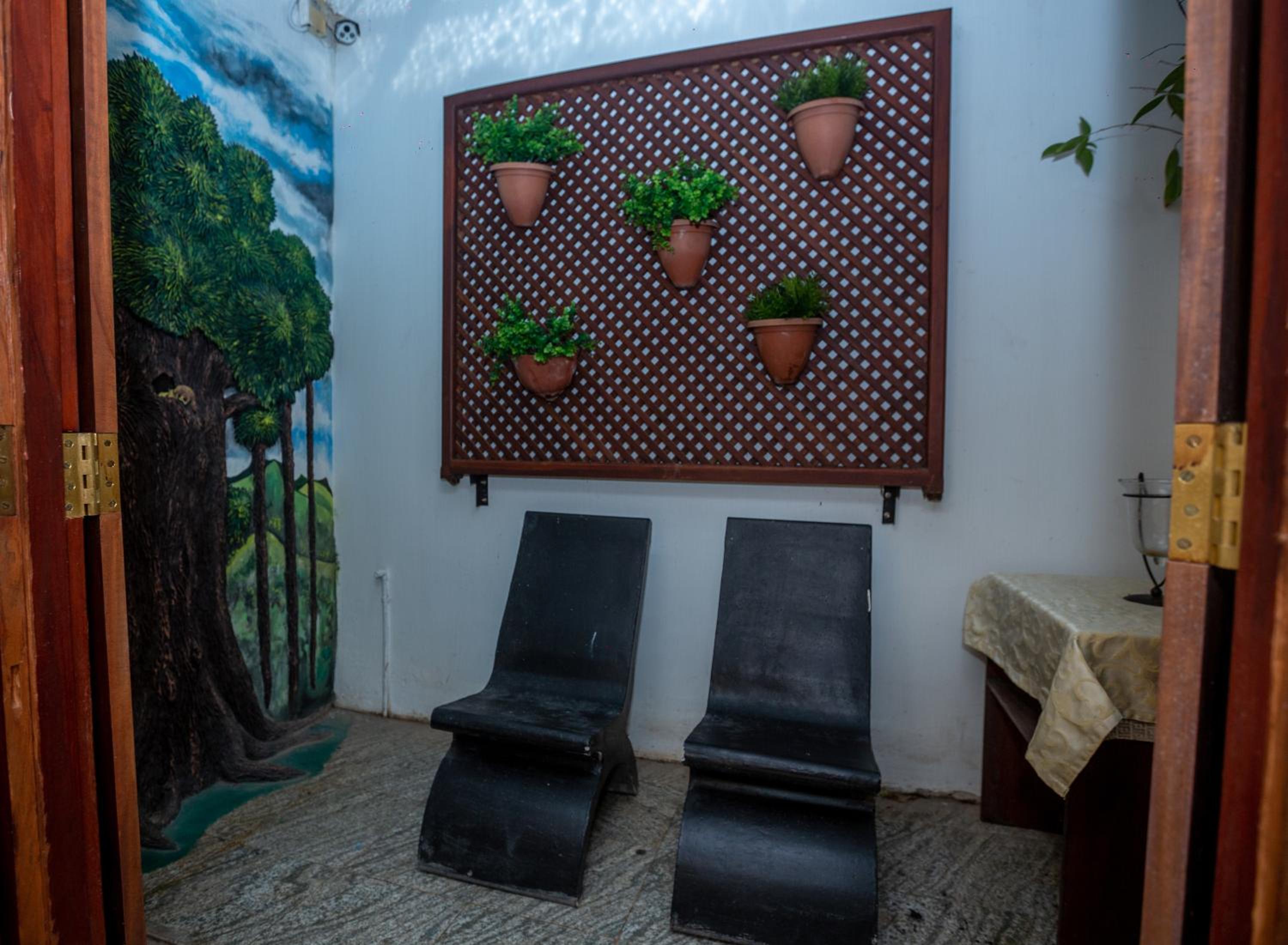 Fort Thari Inn