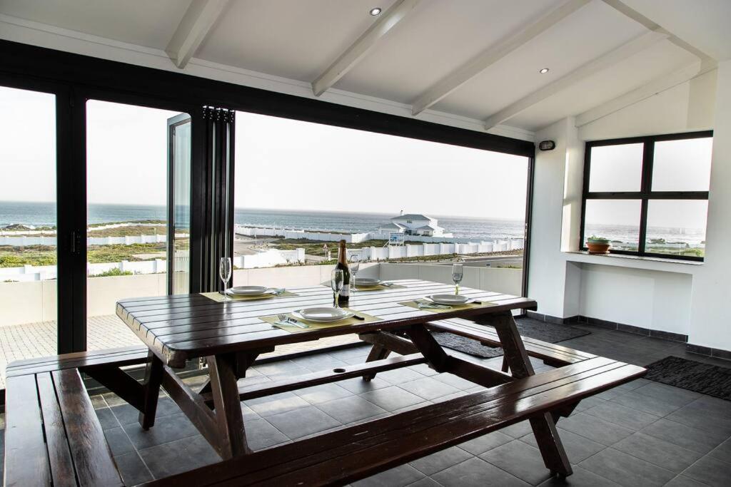 Pearl Haven, coastal comfort just steps from the shore! view 4
