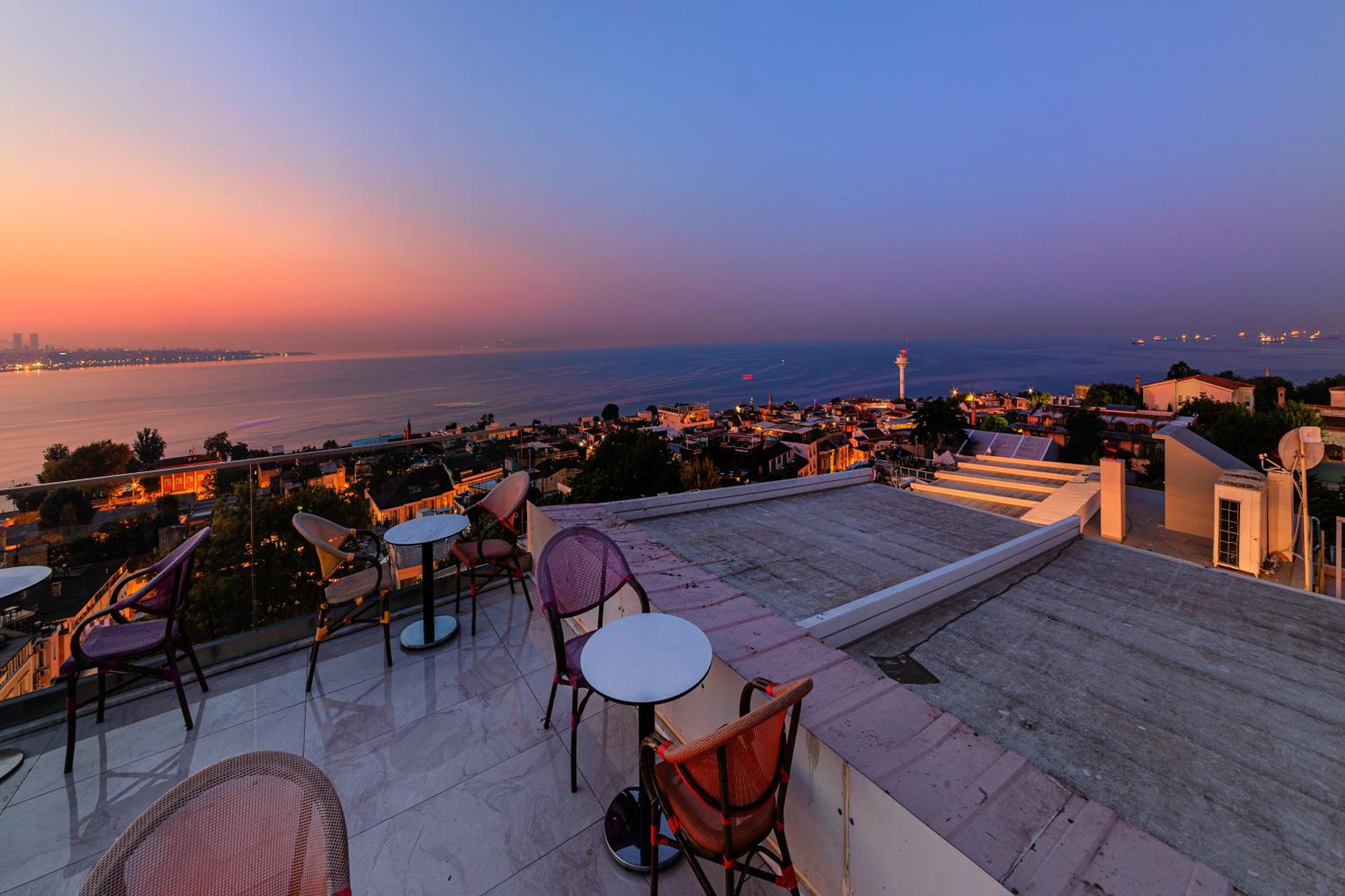 The Magnaura Palace Oteli - Image 54