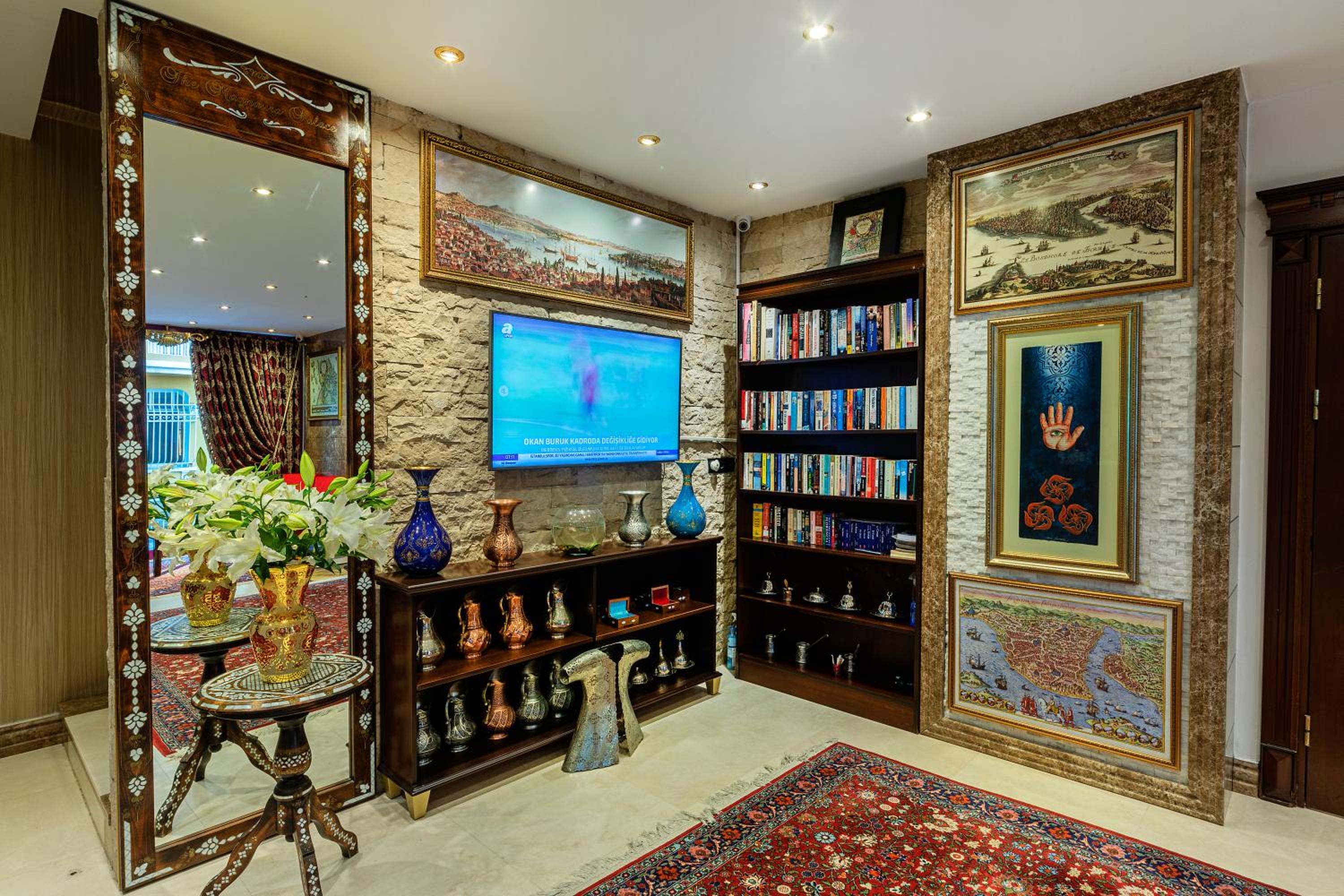 The Magnaura Palace Oteli - Image 8