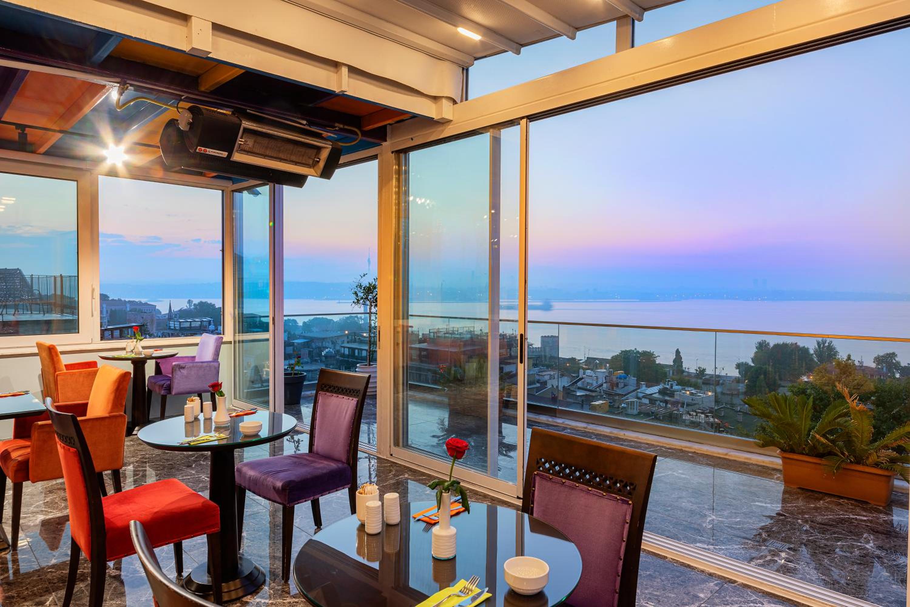 The Magnaura Palace Oteli - Image 97