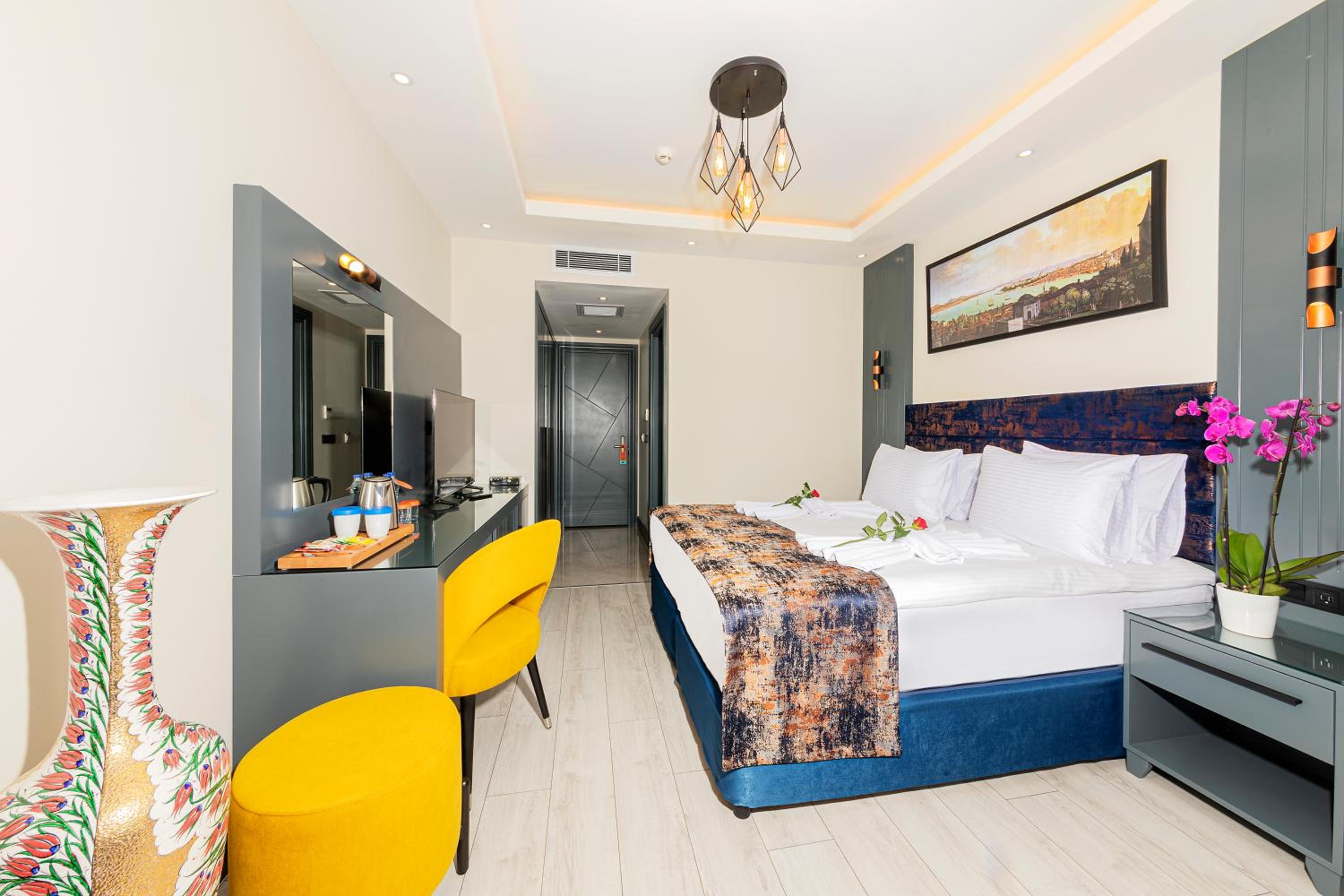 The Magnaura Palace Oteli - Image 75