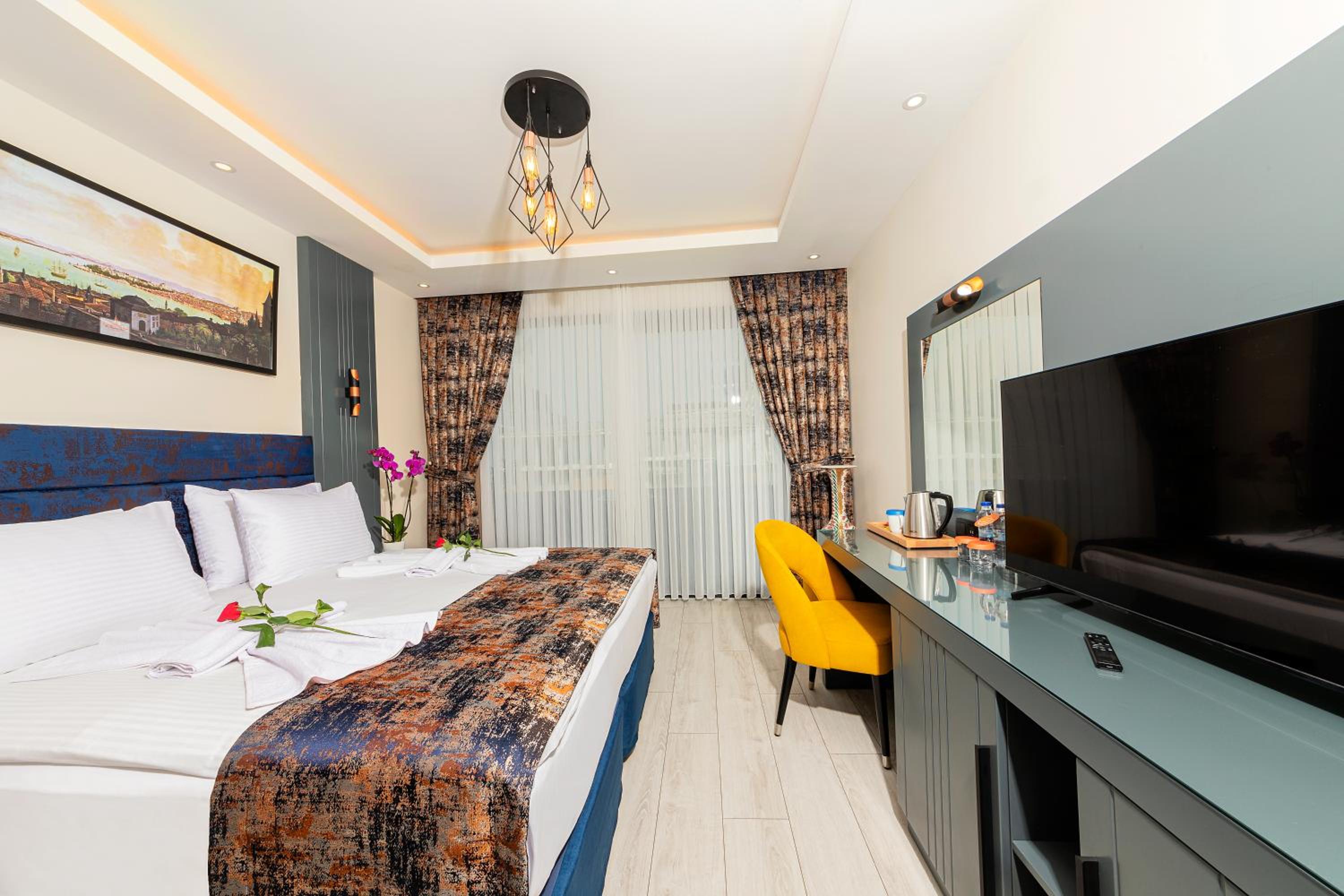 The Magnaura Palace Oteli - Image 77