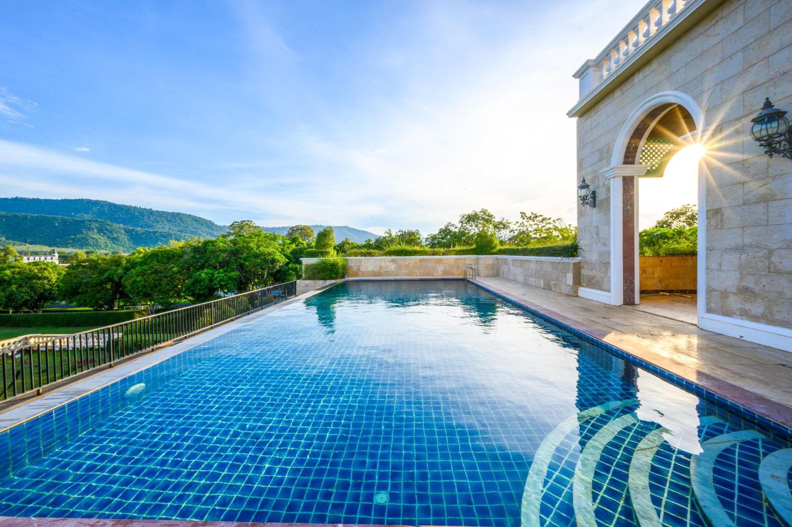 swimming pool
