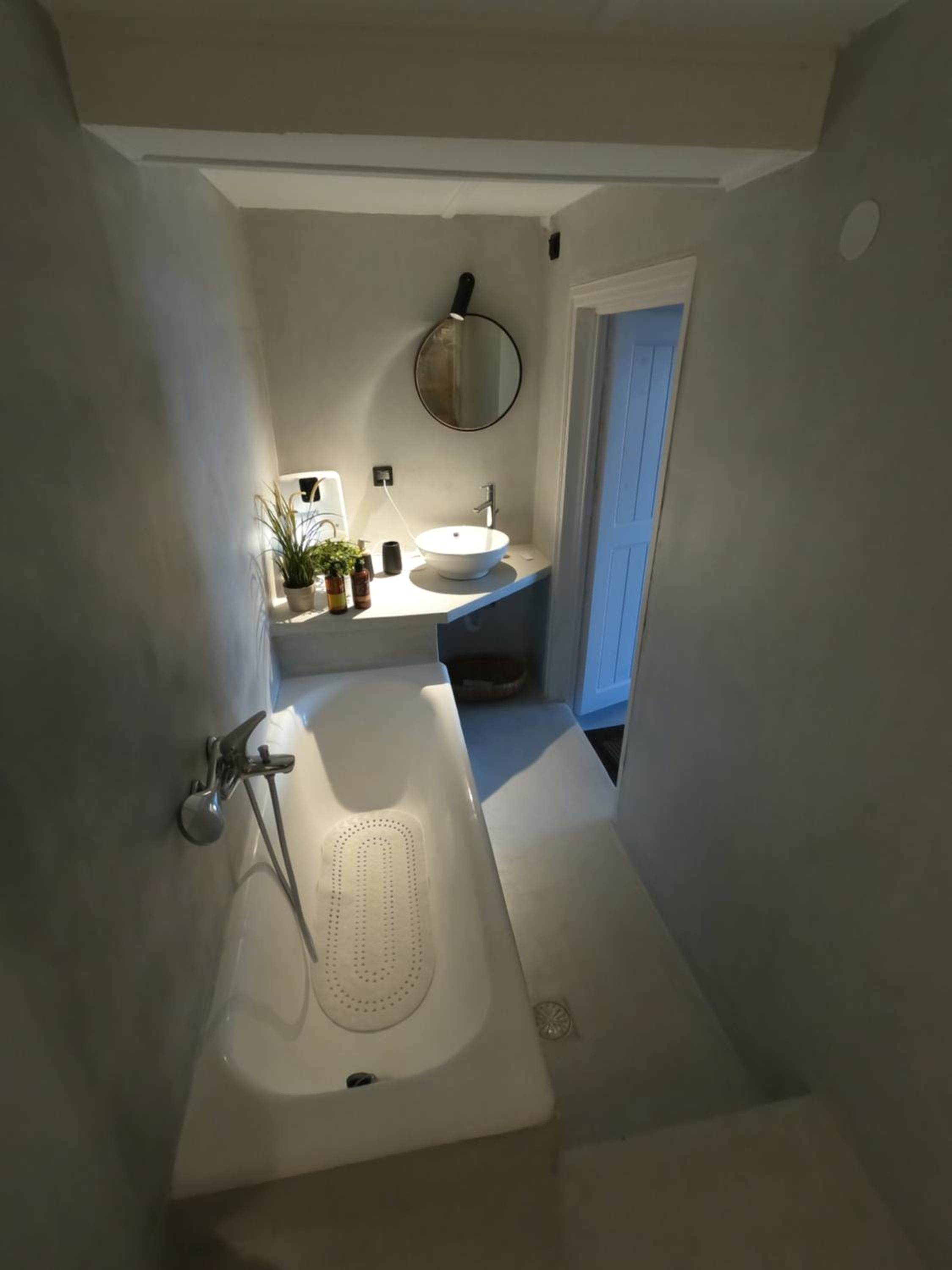 Akros-cottage on mountain- ground floor