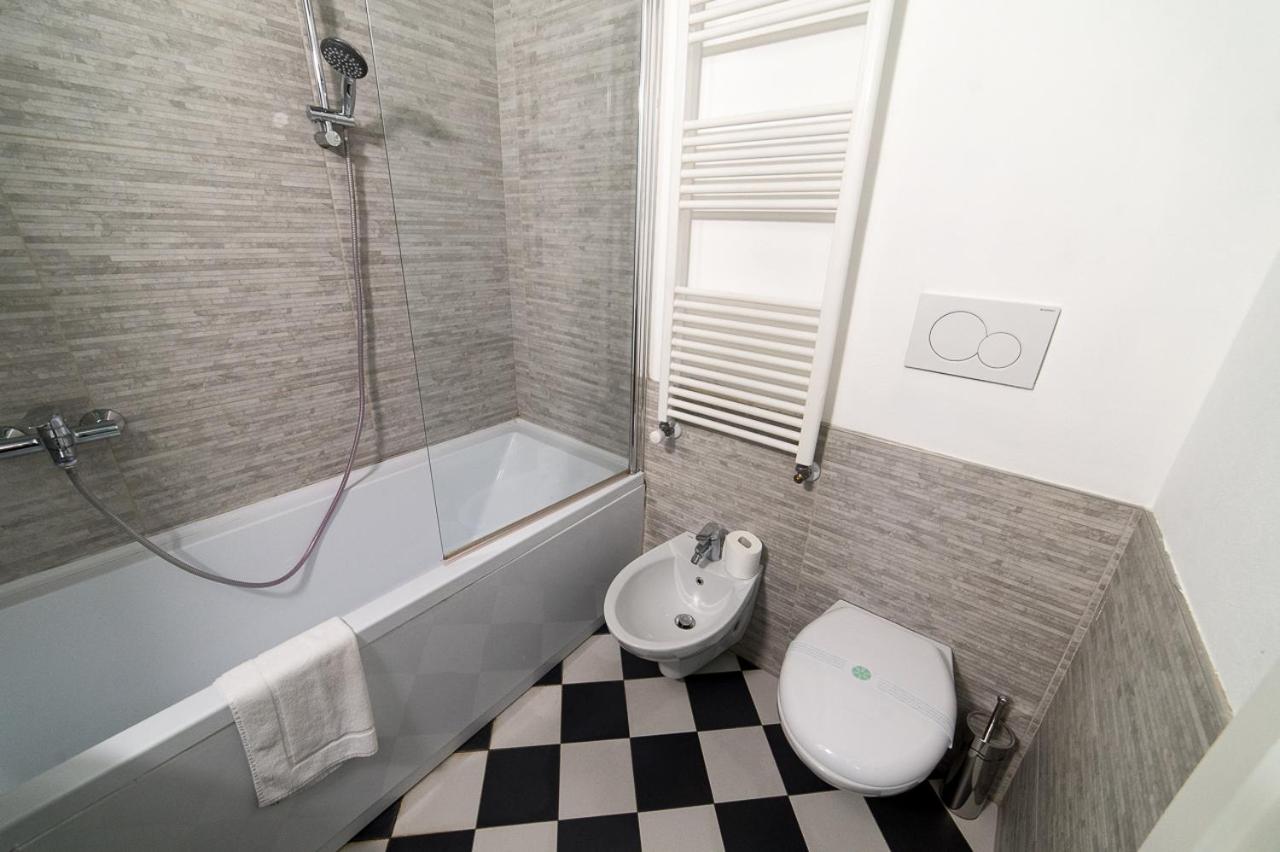 Hbhall Residenze Darsena