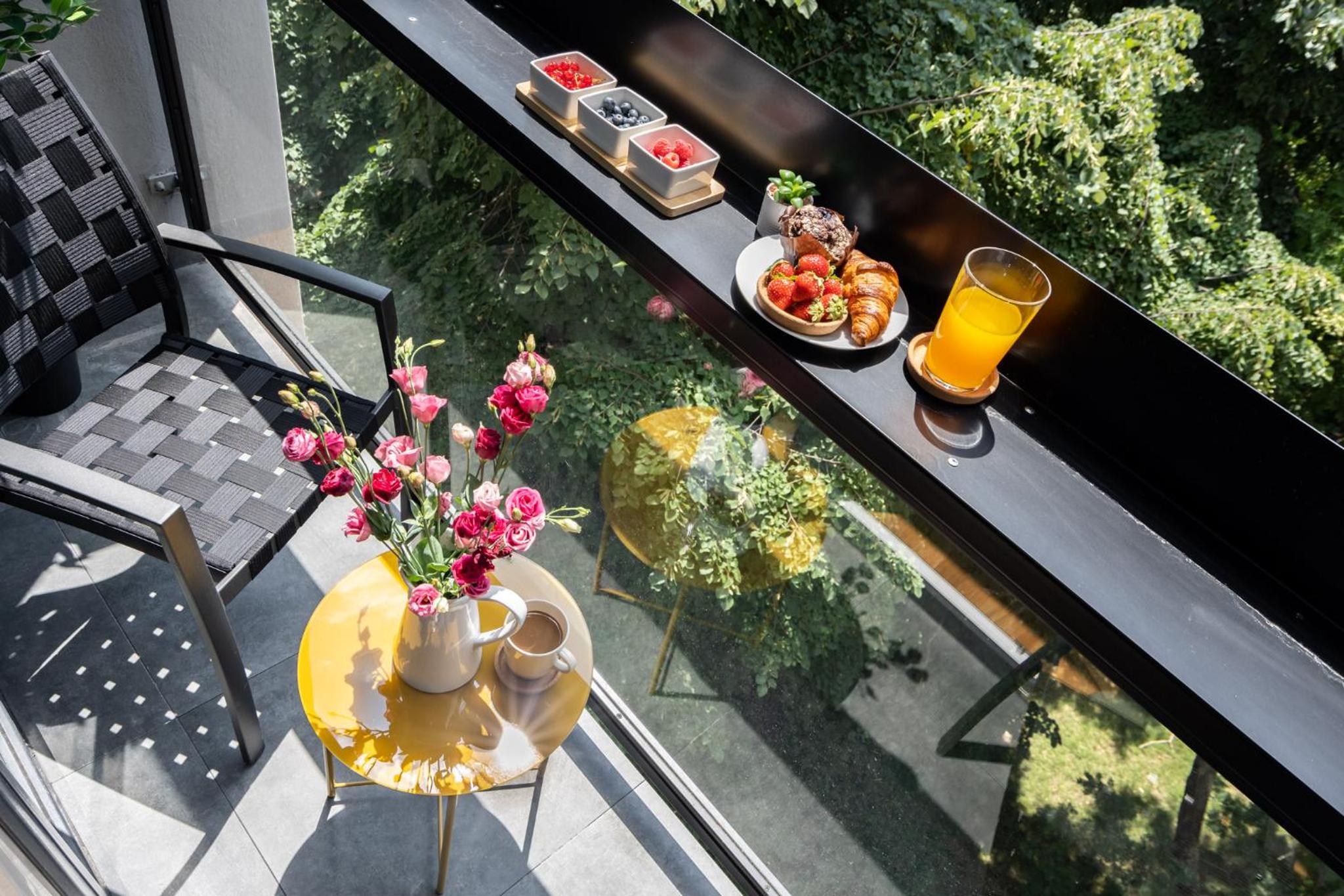 balance & terrace