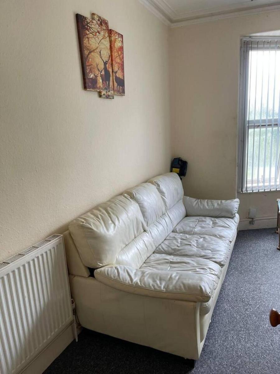 Leicester Vacations - 1 Bedroom Flat - Aylestone Road Leicester - Property Image 14