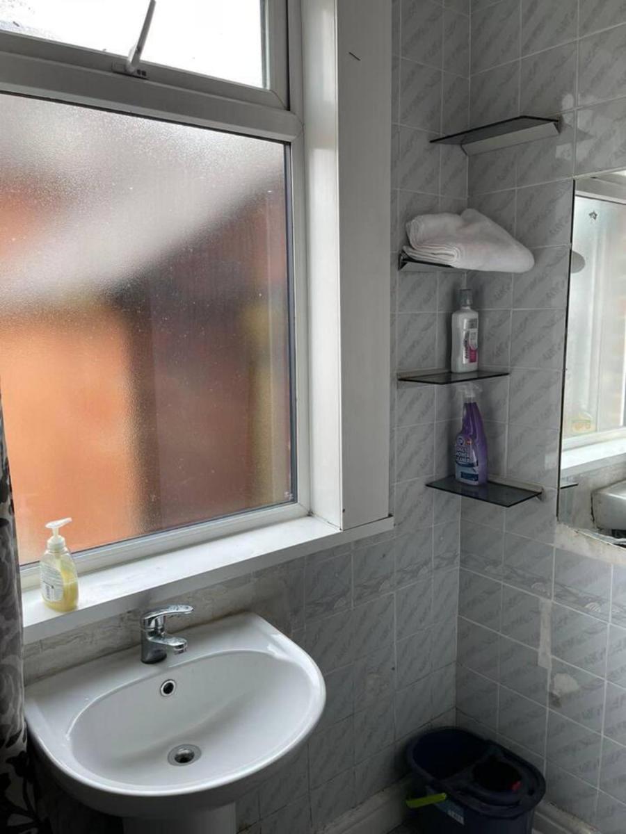 Leicester Vacations - 1 Bedroom Flat - Aylestone Road Leicester - Property Image 2