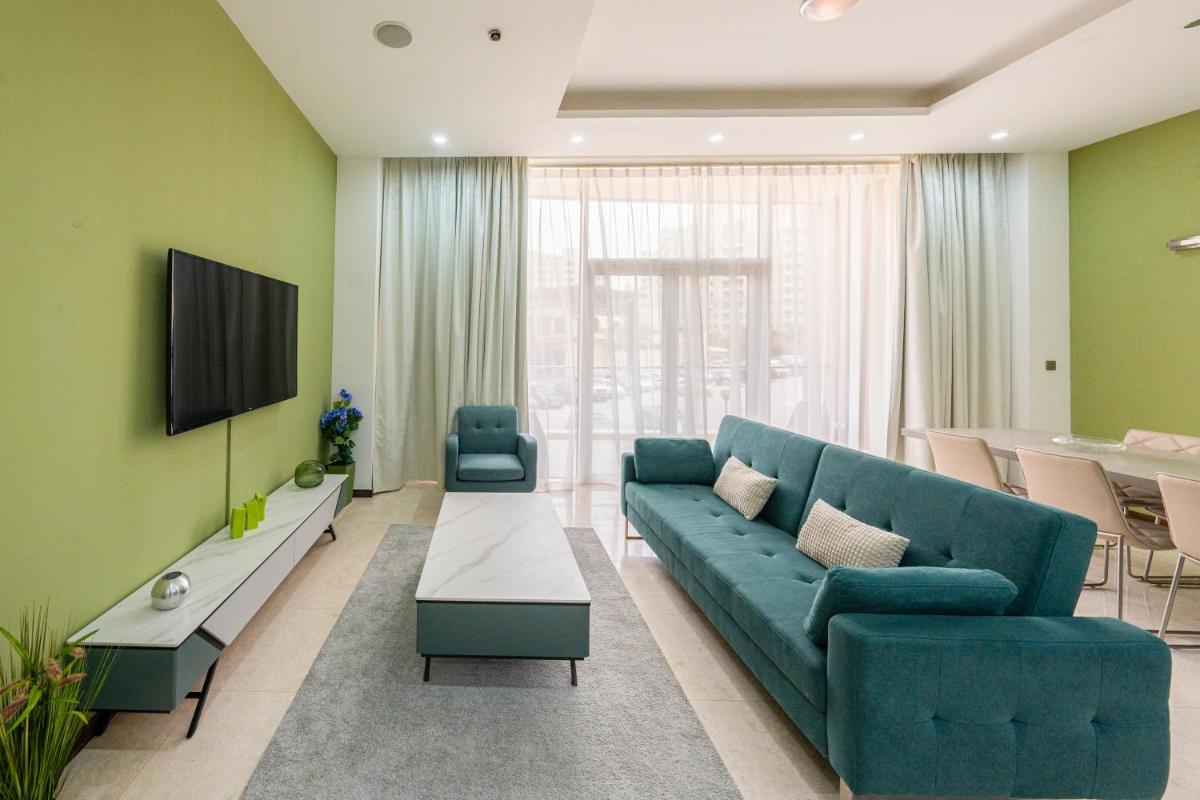 Modern beachfront 1BR apartment - Tiara Residence