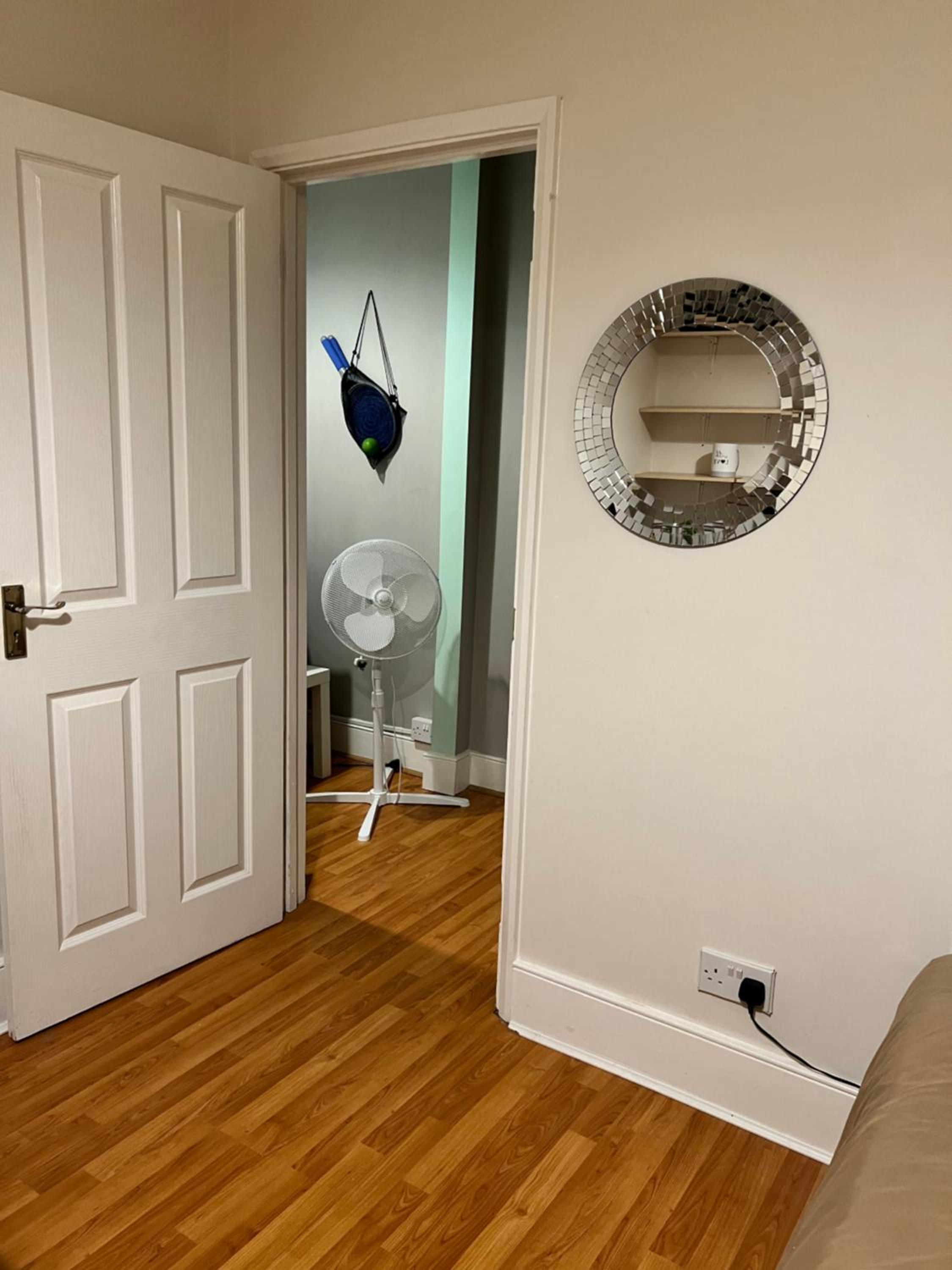 Apartment Big Ben, 10 mins to London Bridge, 5 min Croydon, 30 min Airport