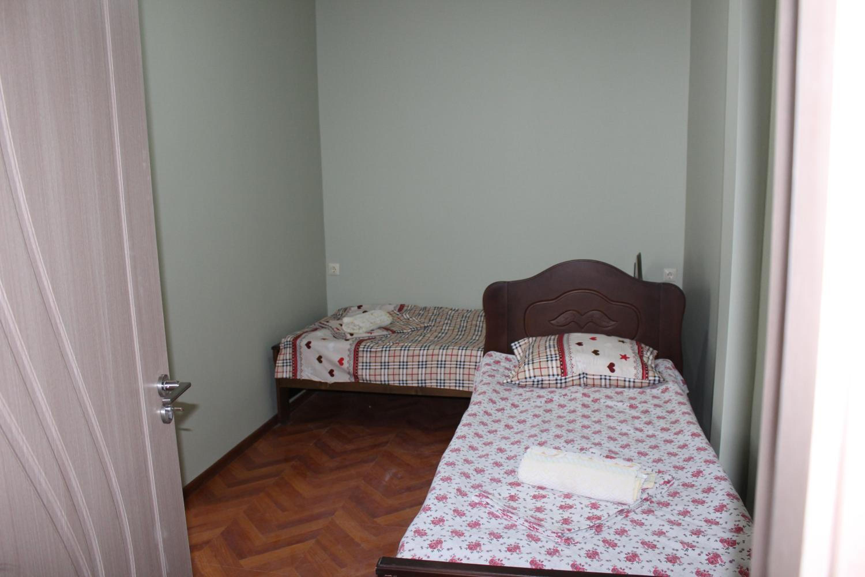 Photo 33