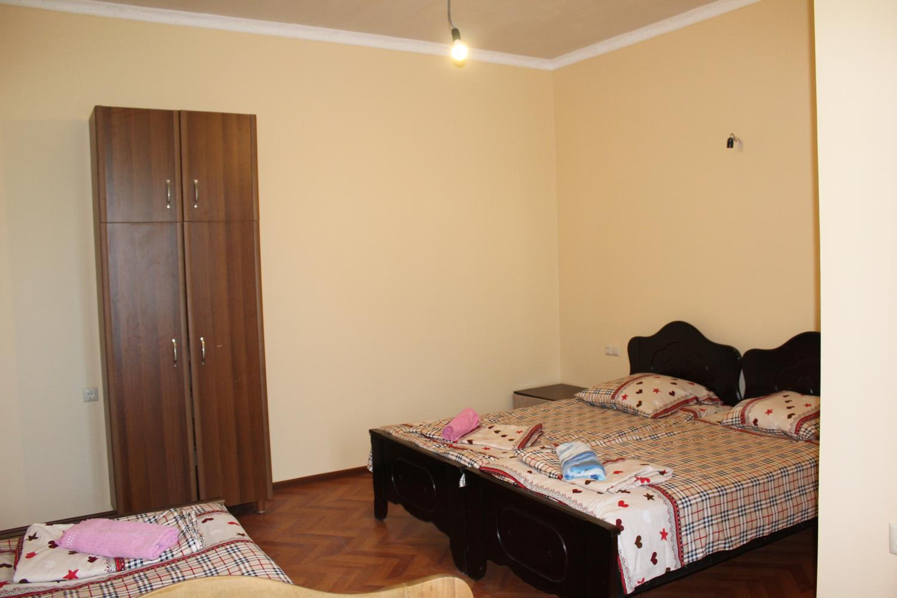 Guest House Gela view 4