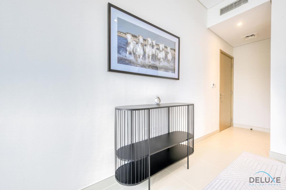 Sophisticated 2BR at 5242 Tower 1 Dubai Marina by Deluxe Holiday Homes