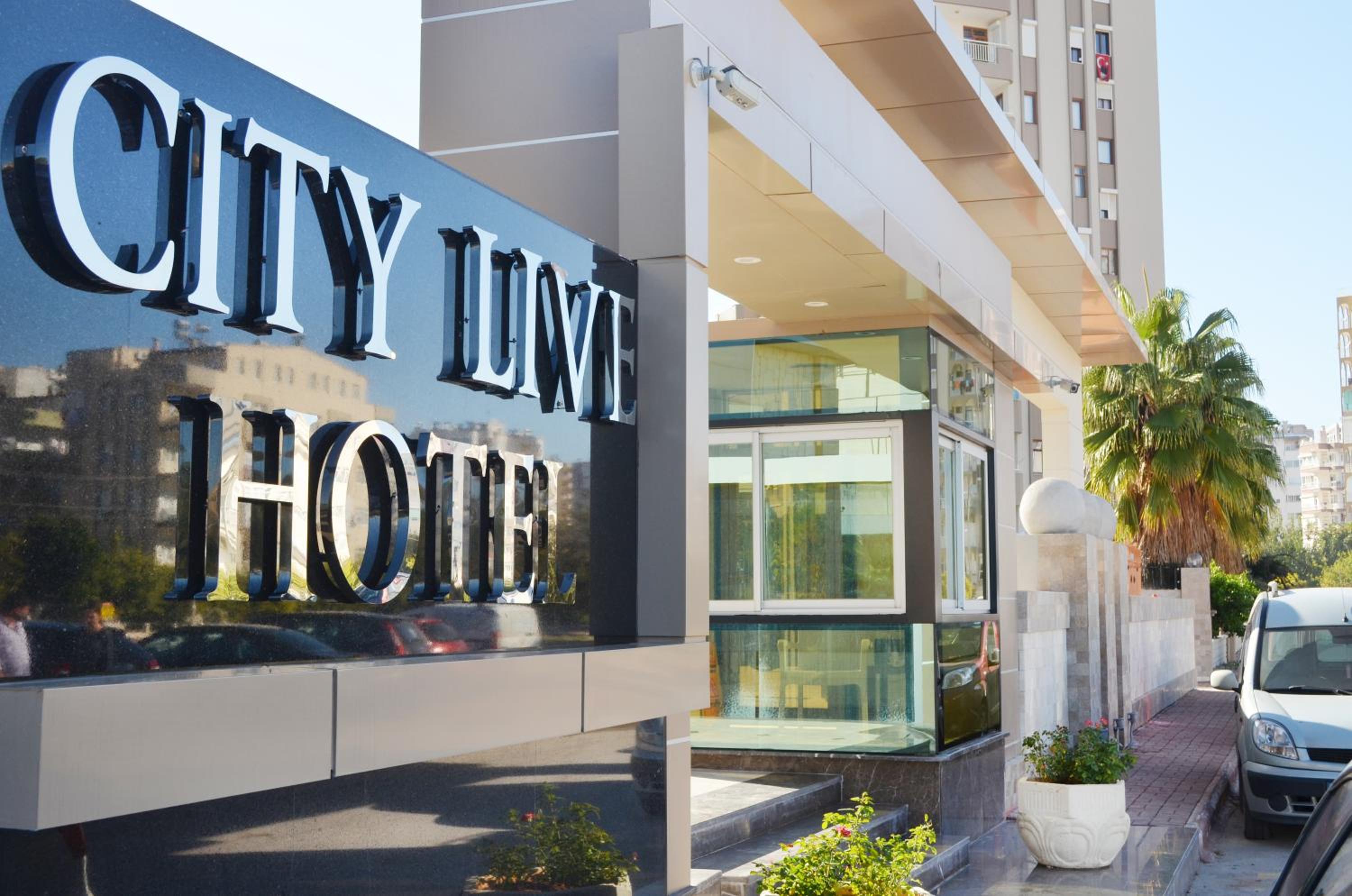 City Live Hotel - Image 35