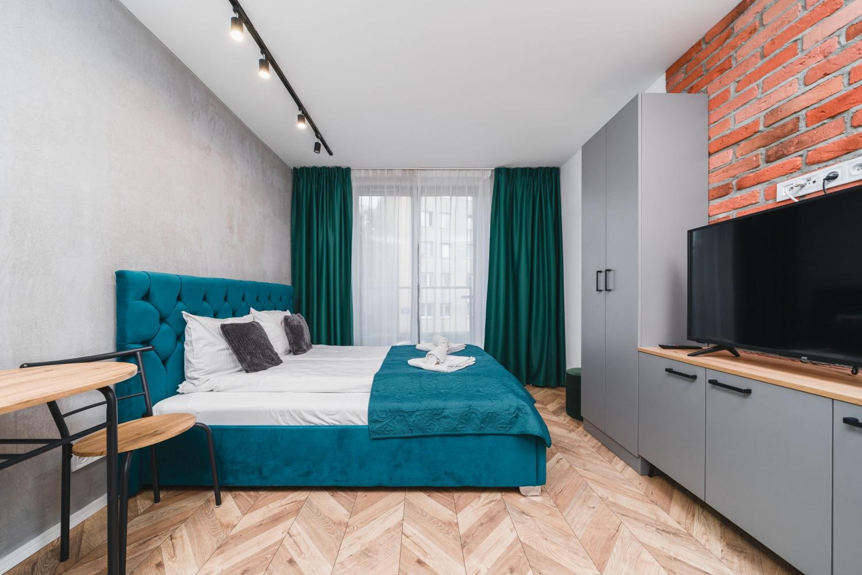 Ice Apartments