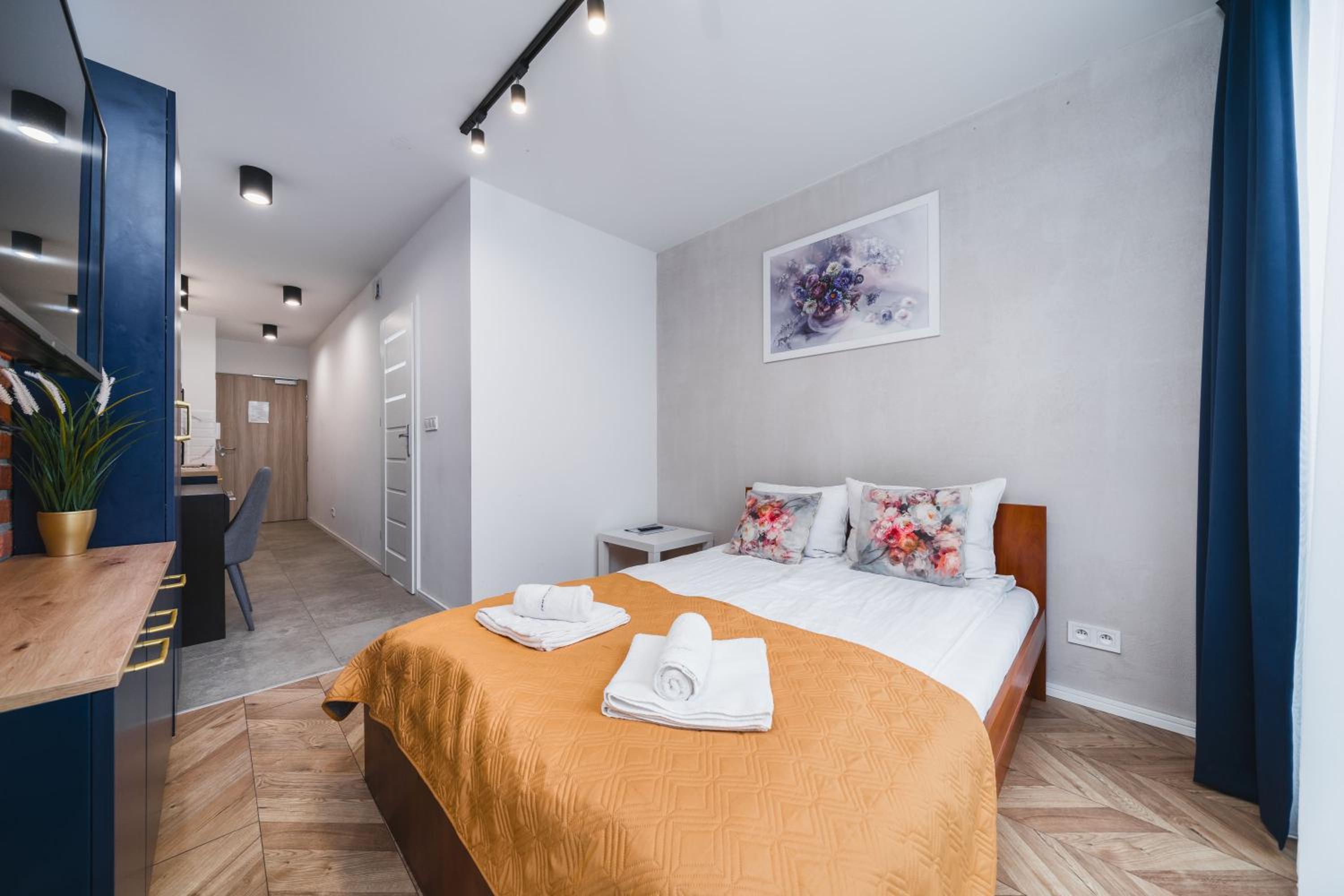 Ice Apartments