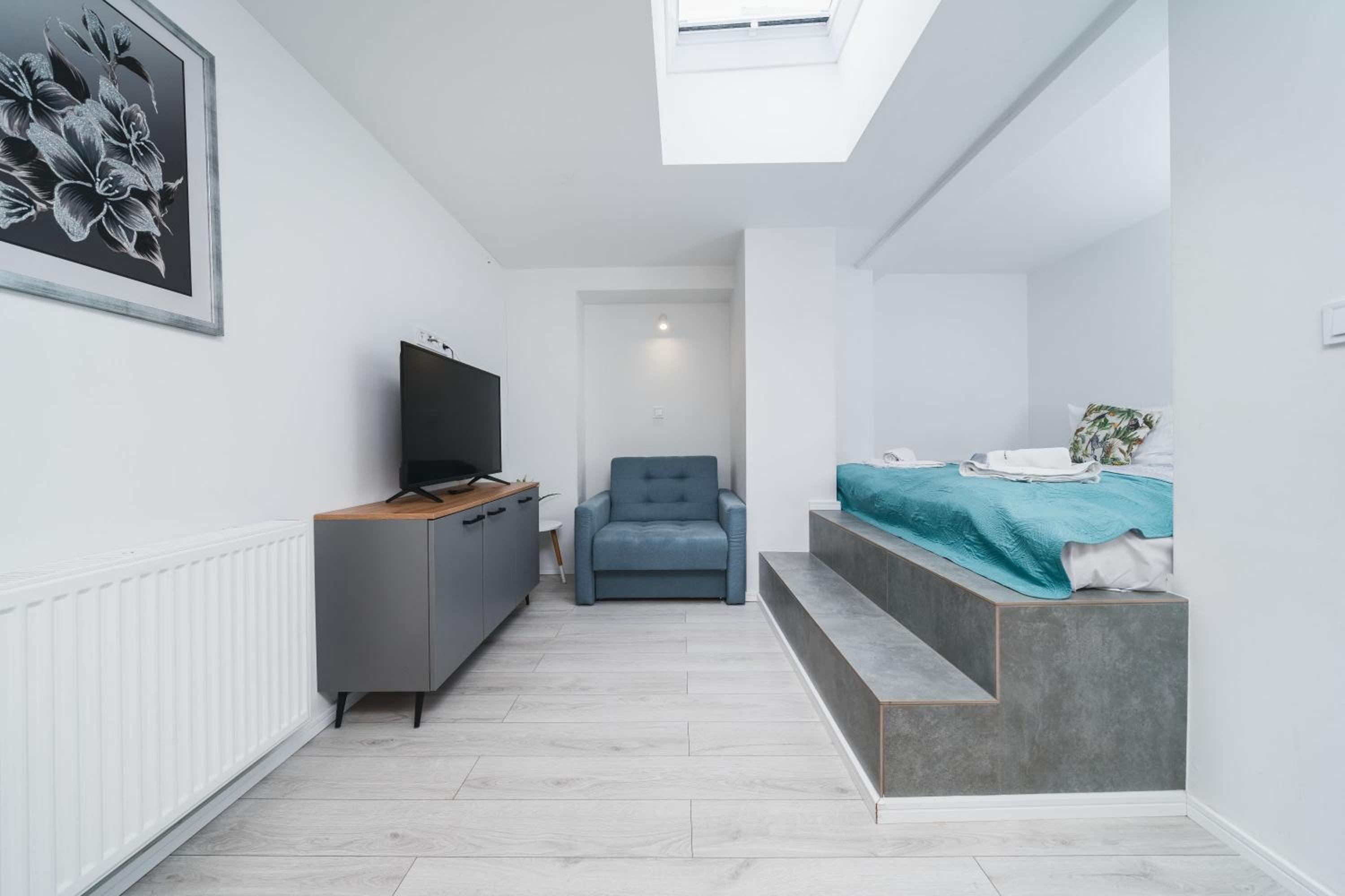 Ice Apartments