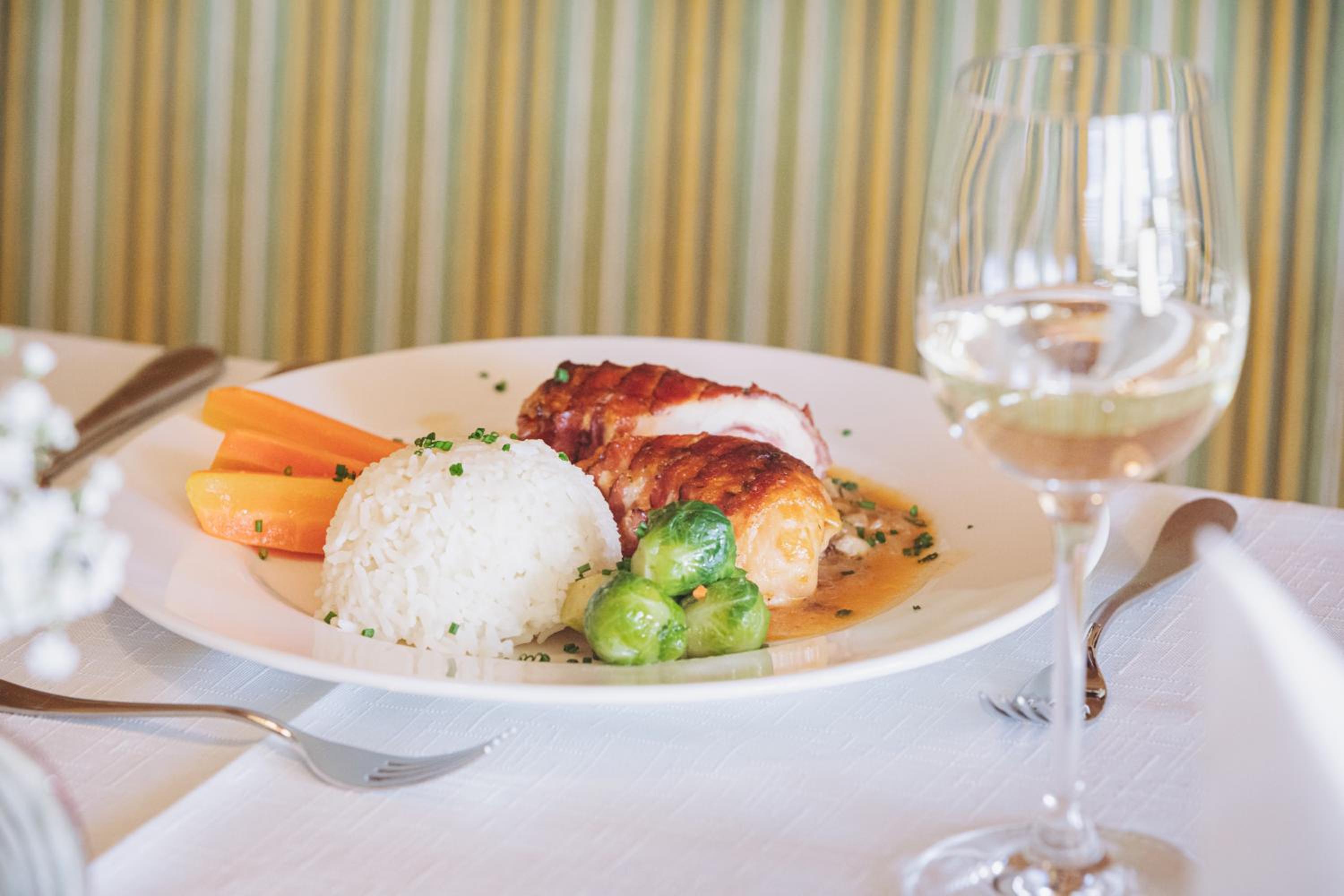 Photo 51