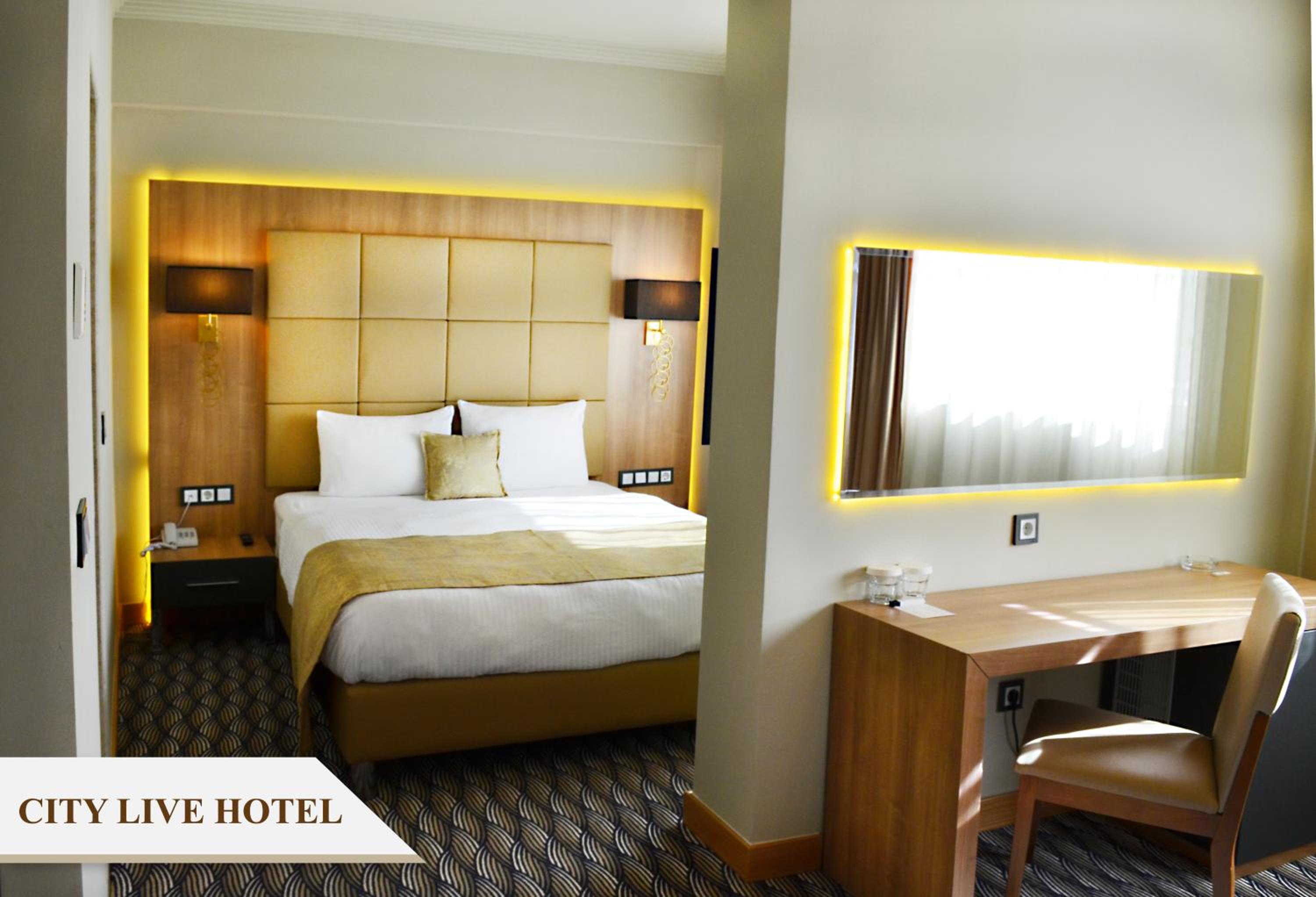 City Live Hotel - Image 65