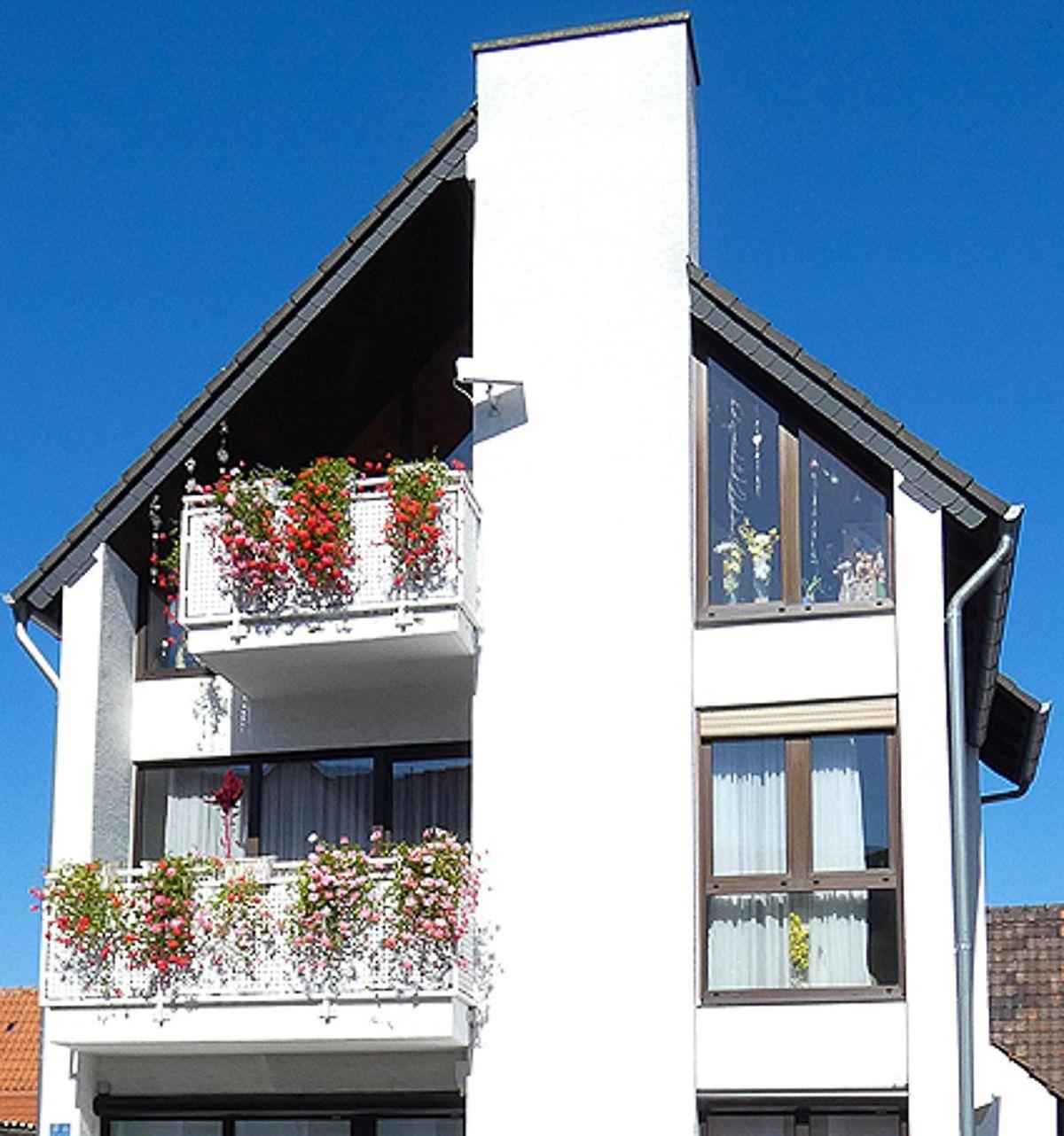 Grosse-Ferienwohnung-ueber-2-Etagen-bei-Frankfurt