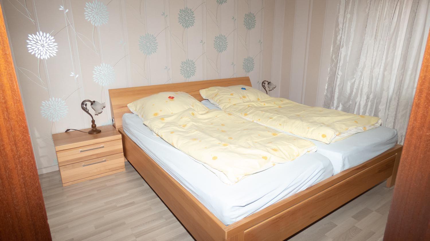 Grosse-Ferienwohnung-ueber-2-Etagen-bei-Frankfurt