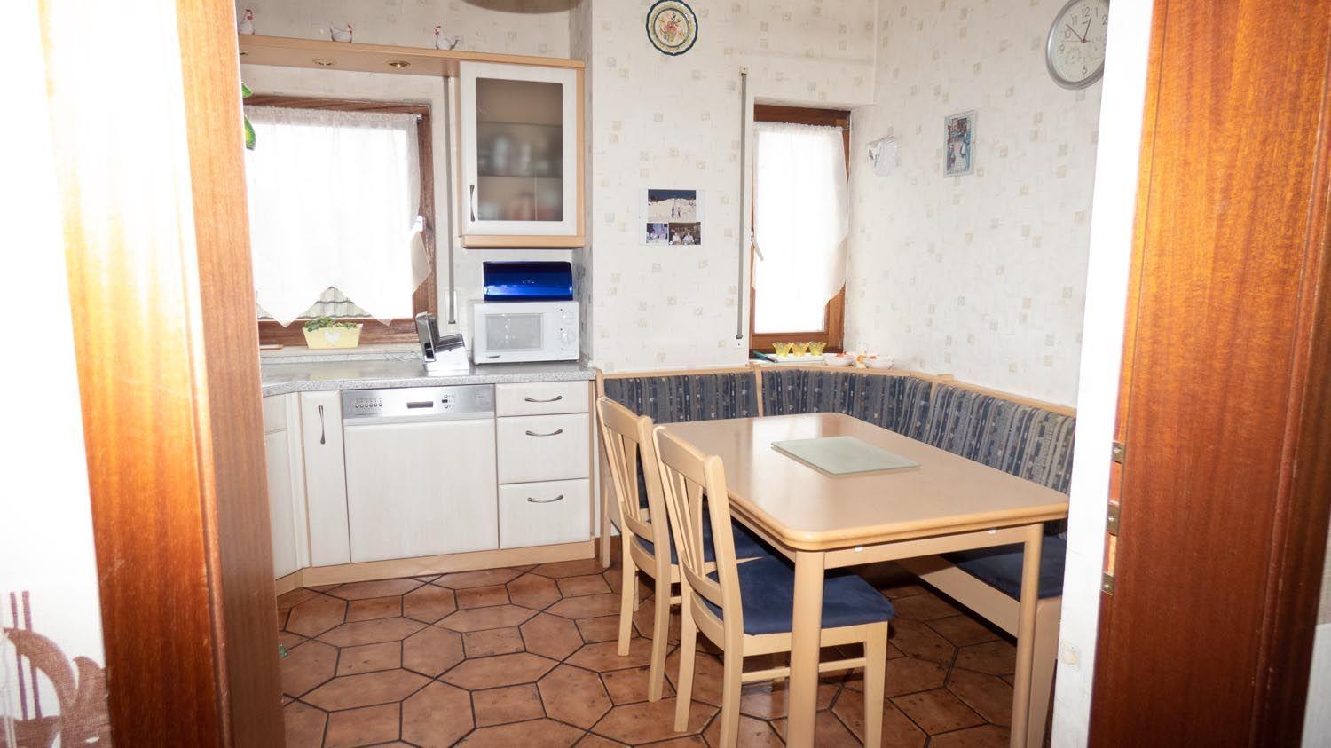 Grosse-Ferienwohnung-ueber-2-Etagen-bei-Frankfurt