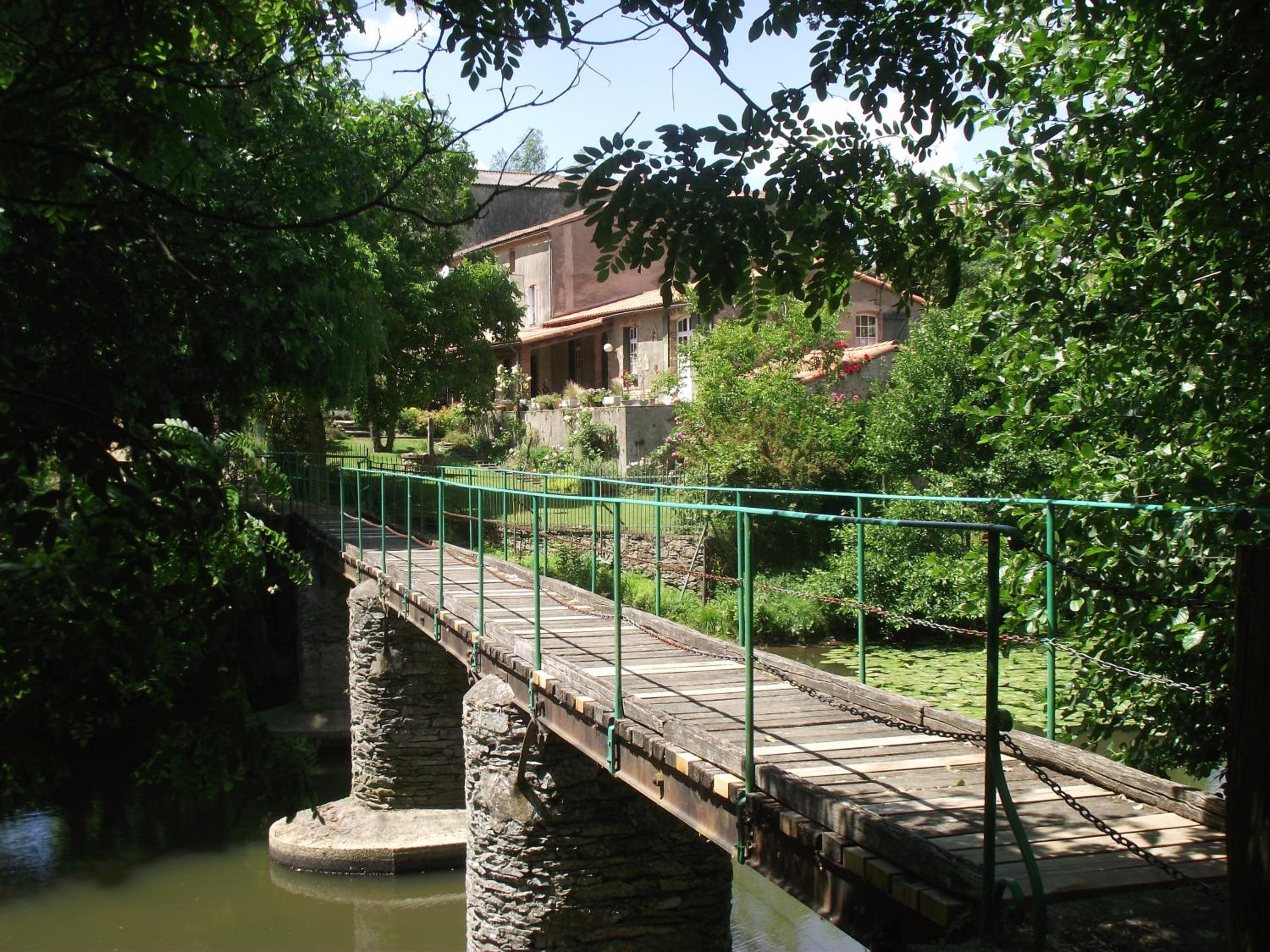 Le Moulin Neuf