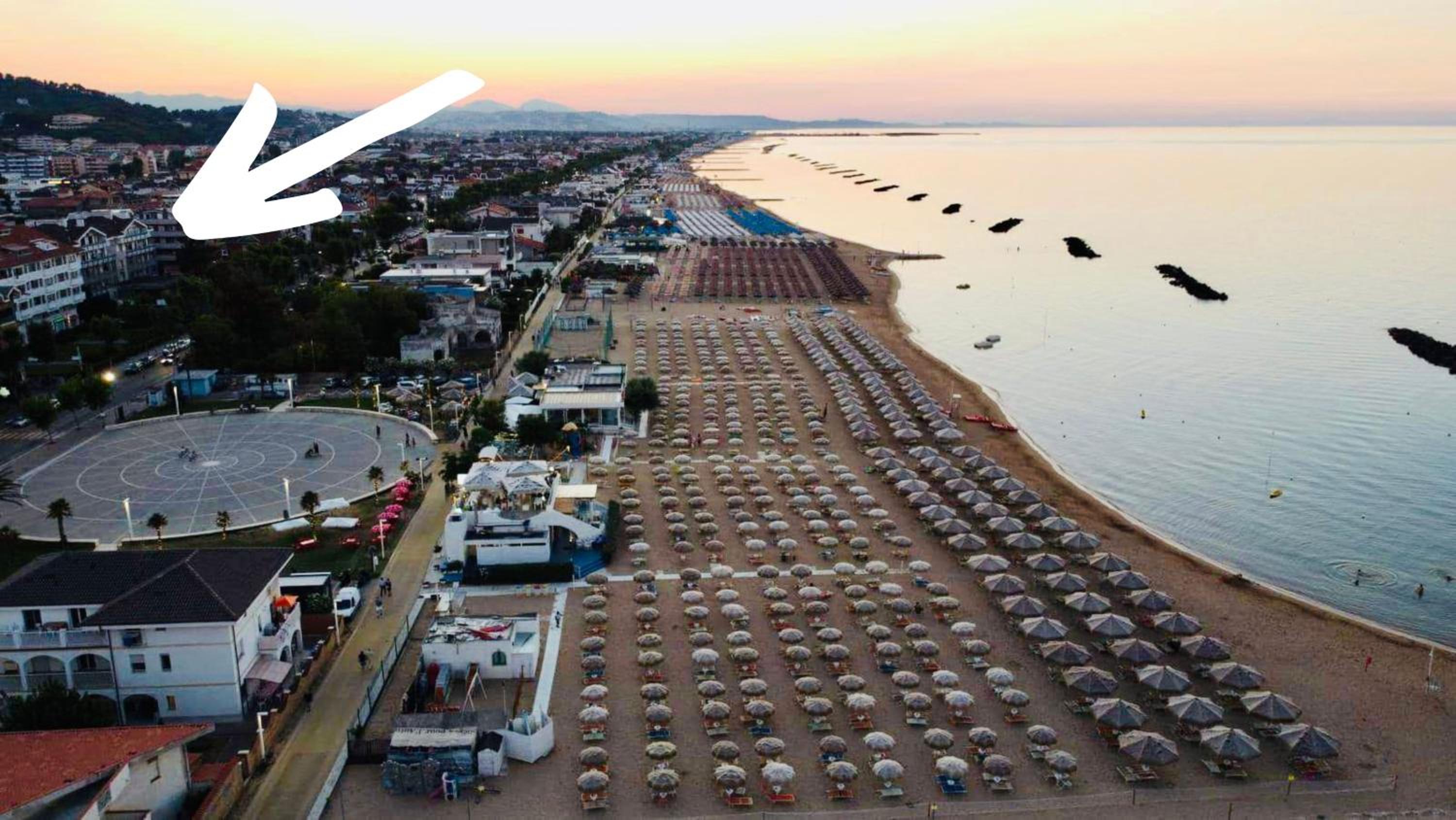 Hotel Design Sea Apartment -BOHO SUITE- Abruzzo - Image 1