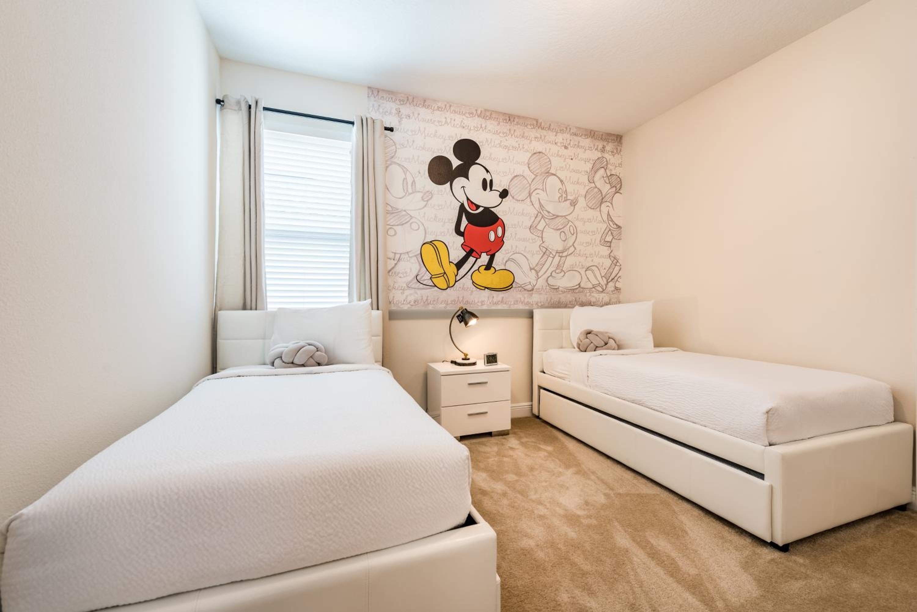 Encore Resort and Water Park at Reunion by Rentyl