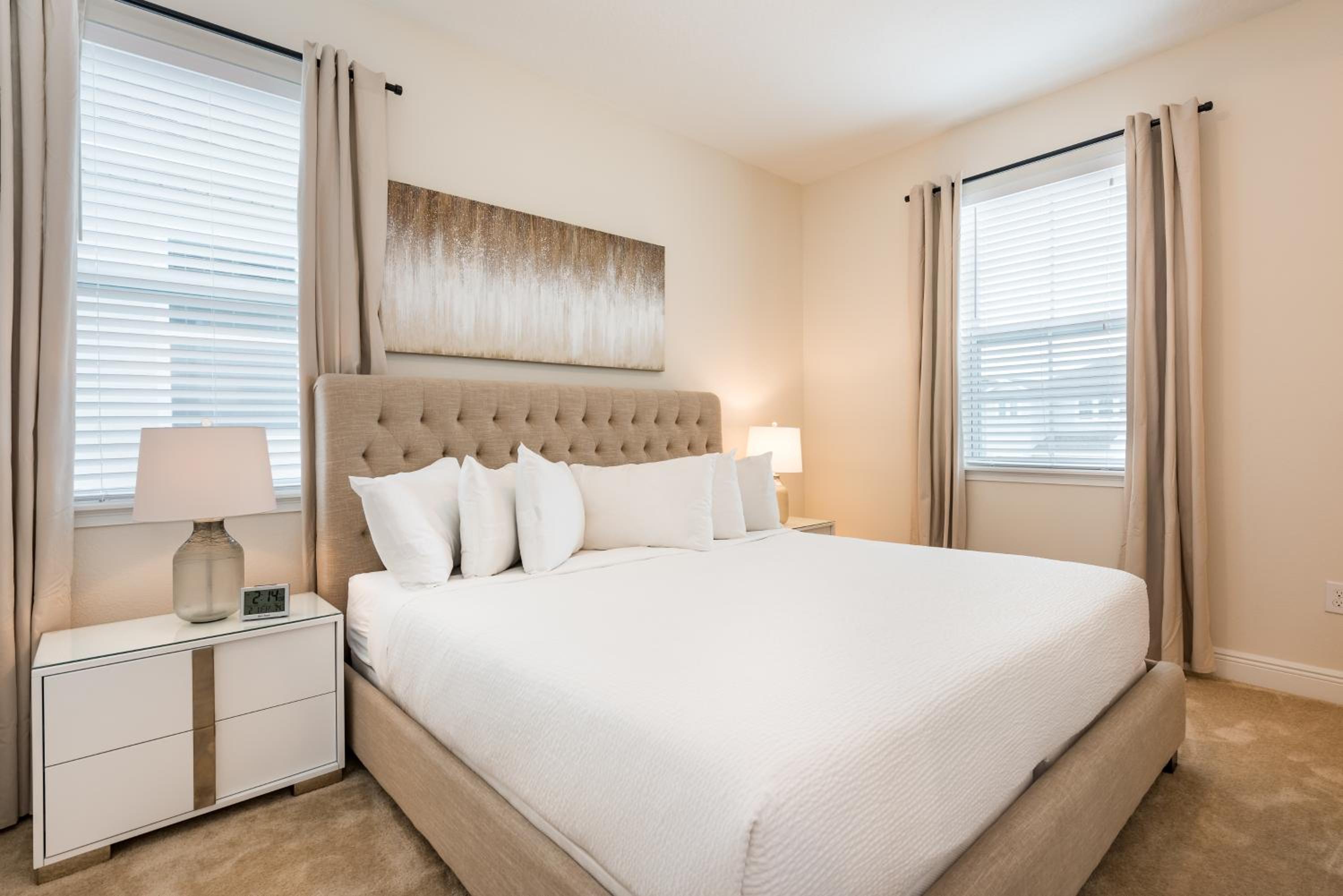 Encore Resort and Water Park at Reunion by Rentyl