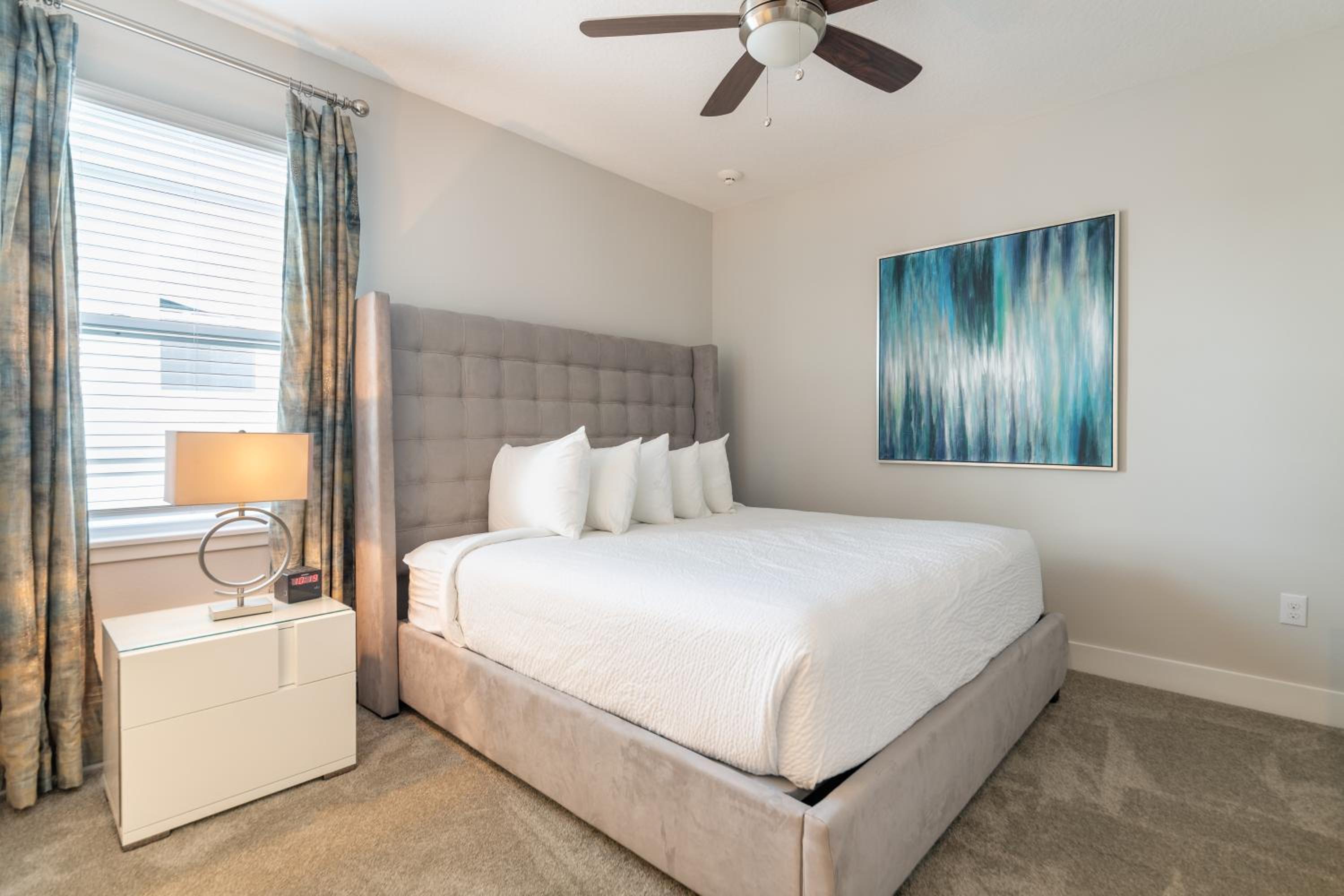 Encore Resort and Water Park at Reunion by Rentyl