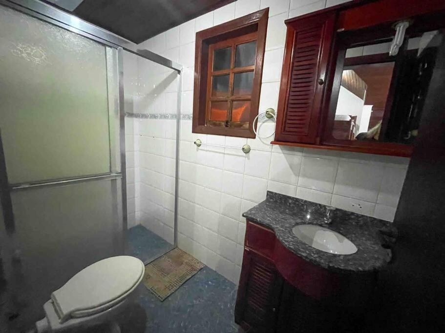 Casa Frente ao Mar até 20 pessoas praia do Indaiá