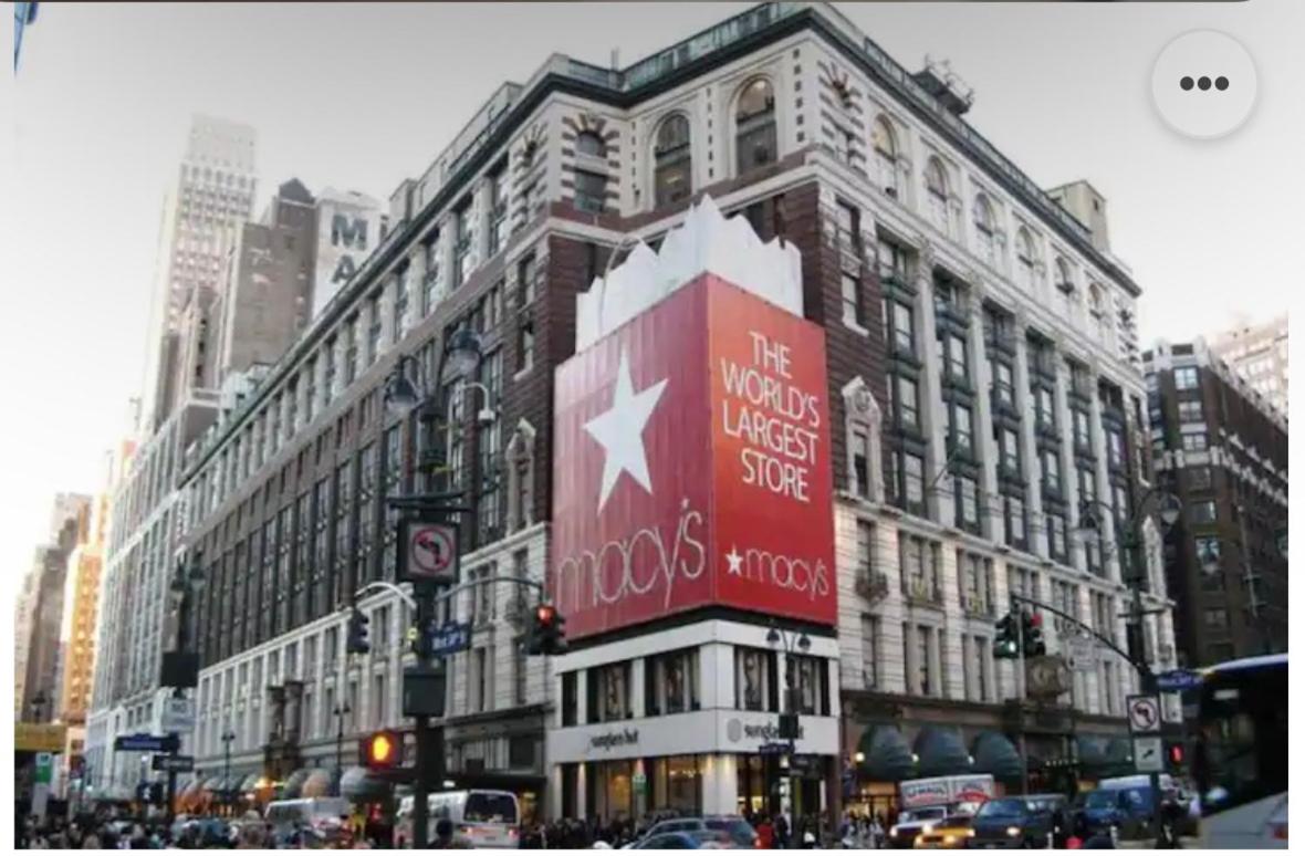 Hansem stay near Empire State Building