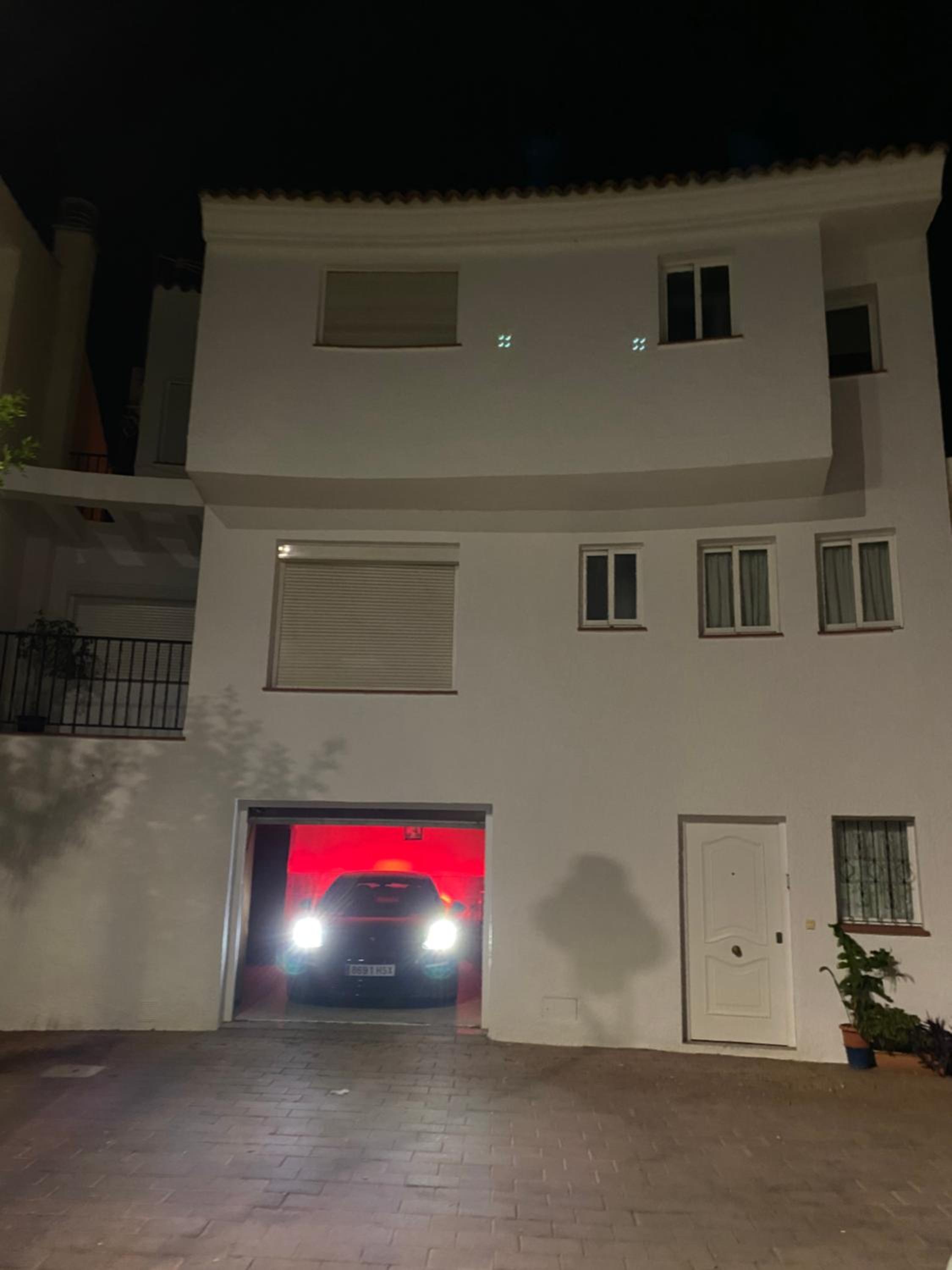 Agradable Adosado 3 plantas Altea