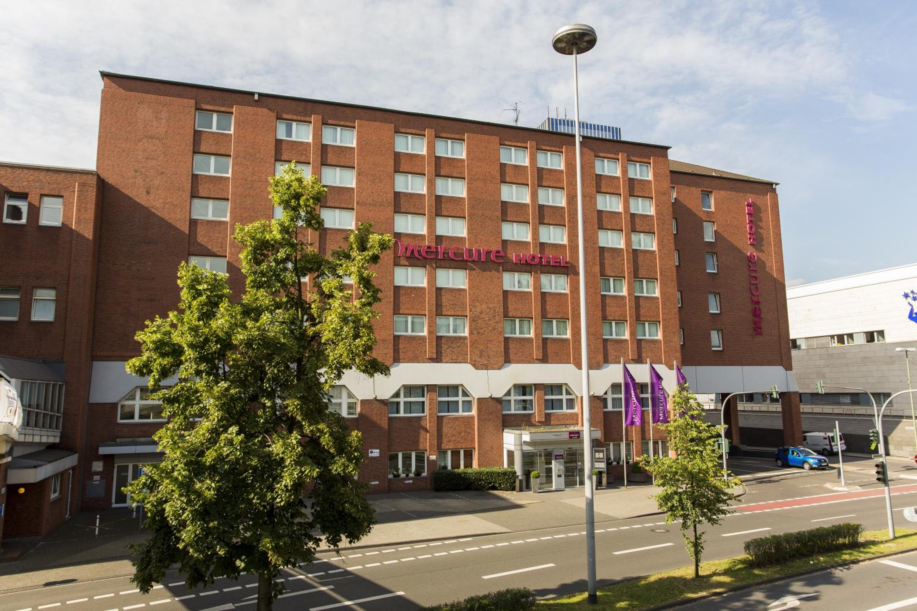 Hotel Mercure Hotel Duisburg City - Image 1