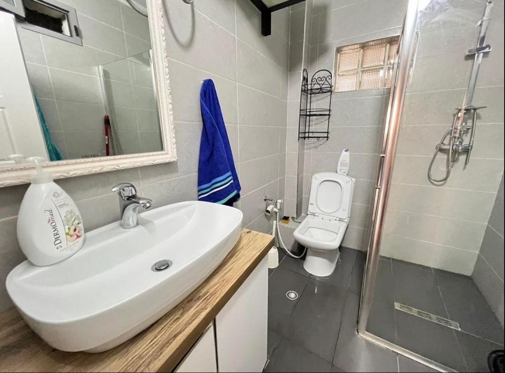 LETI APARTMENTS 21 ST photo 5